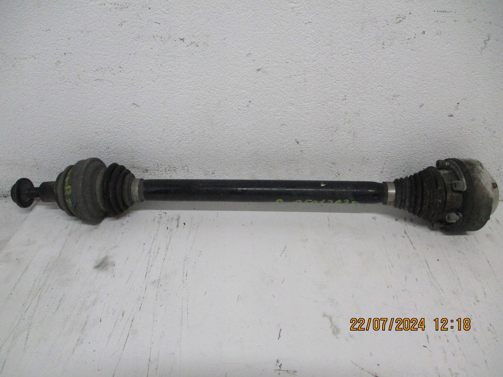 semi-axis rear part rear Audi A4 8W0 8W0501203D right