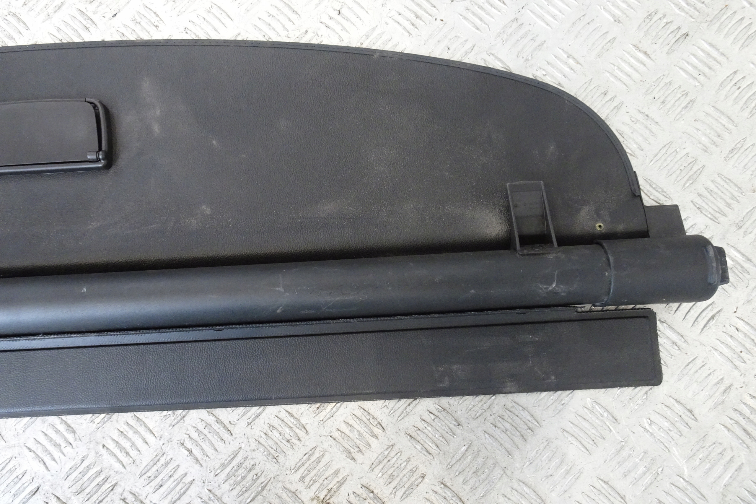 opel MOKKA b ролета багажника 2020-