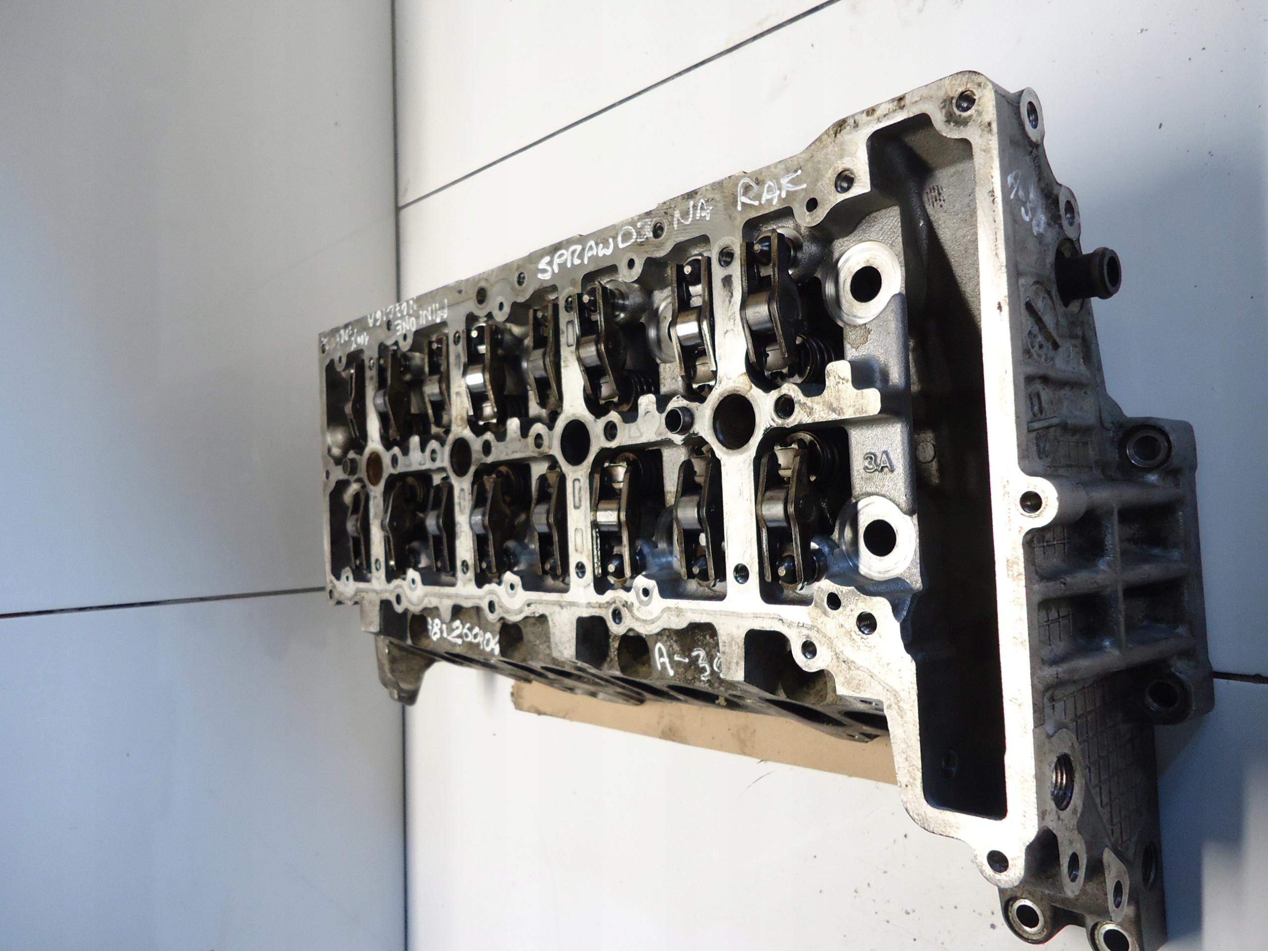 BMW MINI COOPER 2.0D head. 7812608