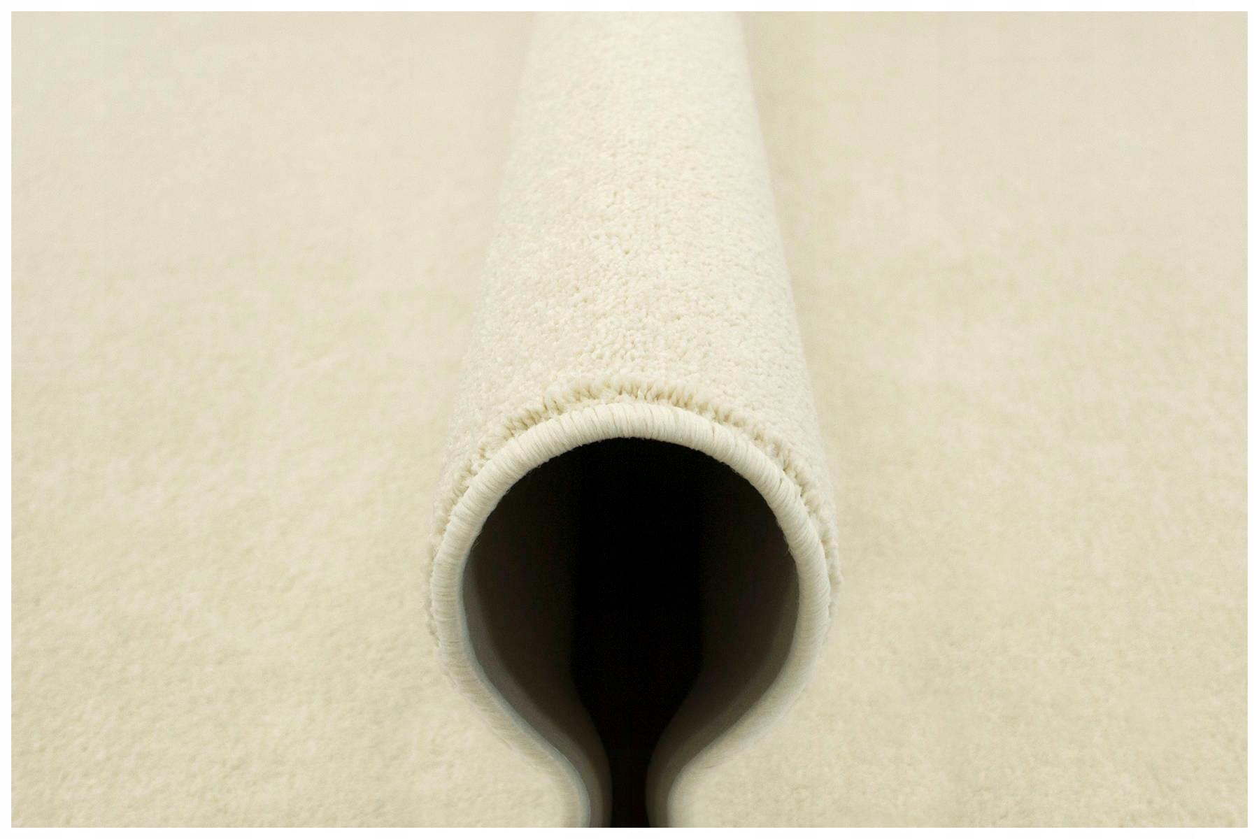 

200x250 cm Kremowy Dywan Z Wykładziny Do Sypialni