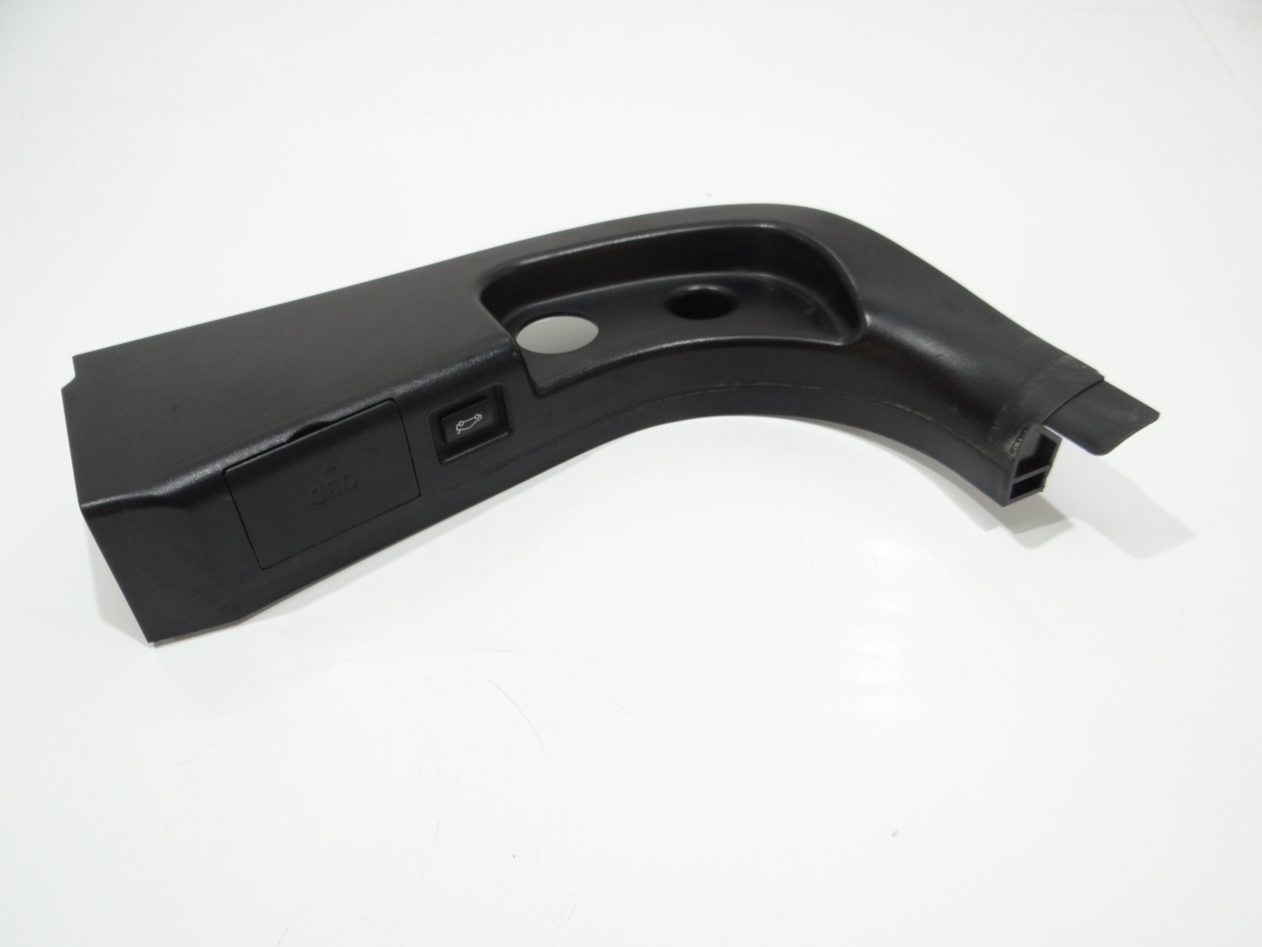 kryt SLUPKA PRAHU levá BMW E60 E61 EU 7025029 (4295498)