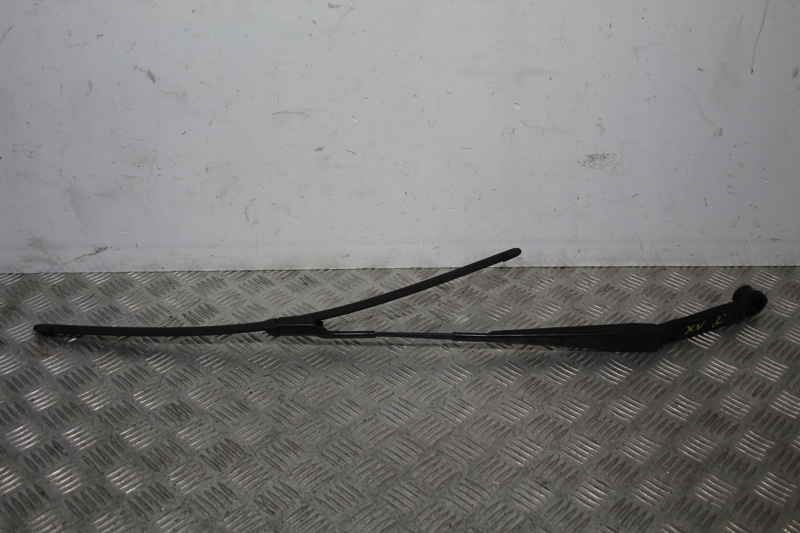wiper arm left SUBARU XV LIFT
