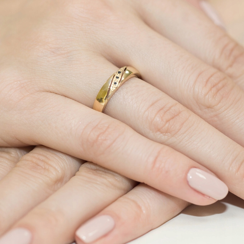 ZŁOTY PIERŚCIONEK ZARĘCZYNOWY 585 BRYLANTY 0,02ct Rozmiar/Średnica wew. (mm) na wymiar