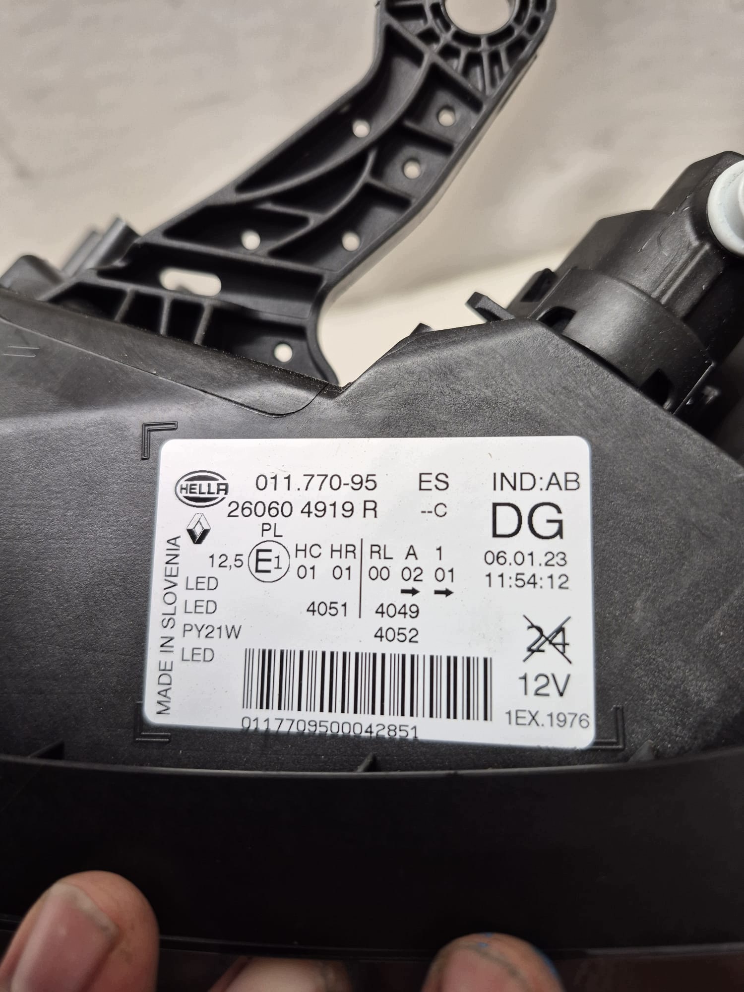 RENAULT KADJAR LIFT 18- light left front front FULL LED 260604919R