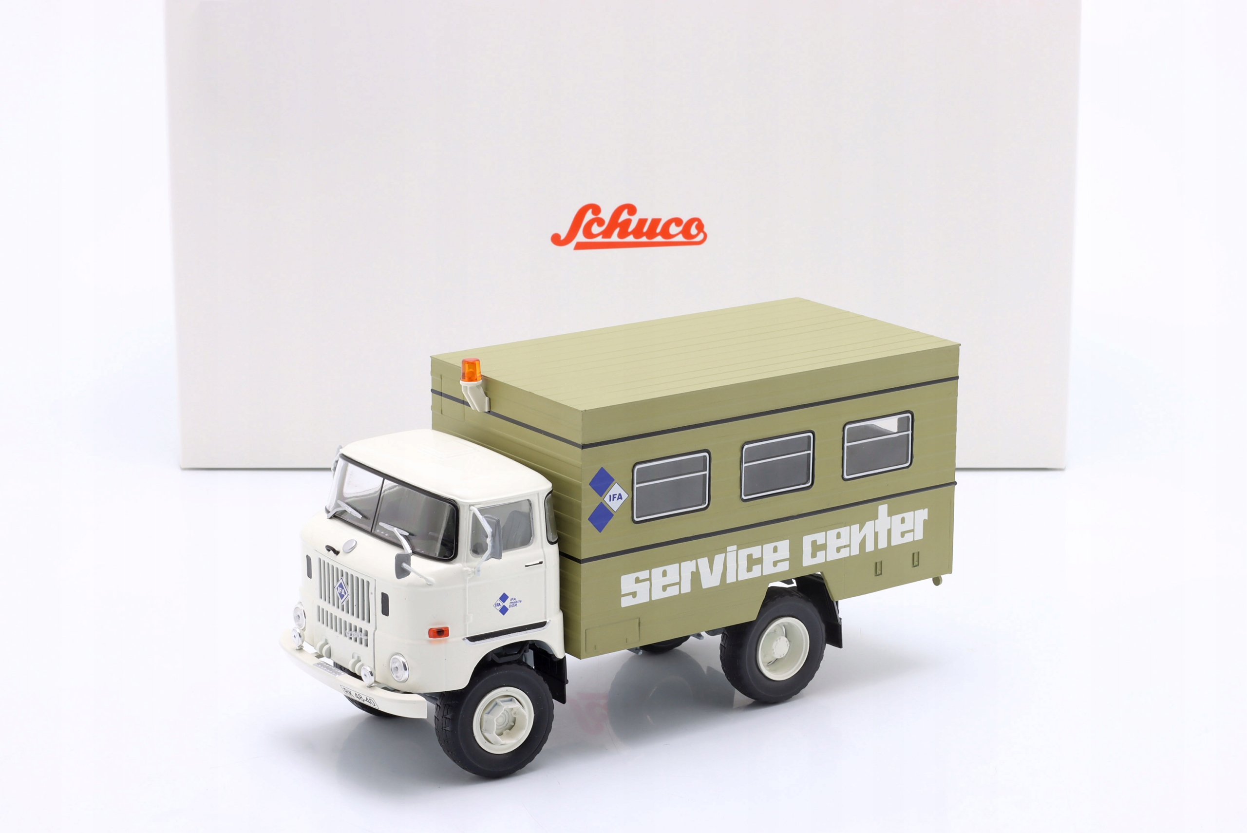 Schuco Ifa W50 Lkw "Fortschritt-Service" 1:32