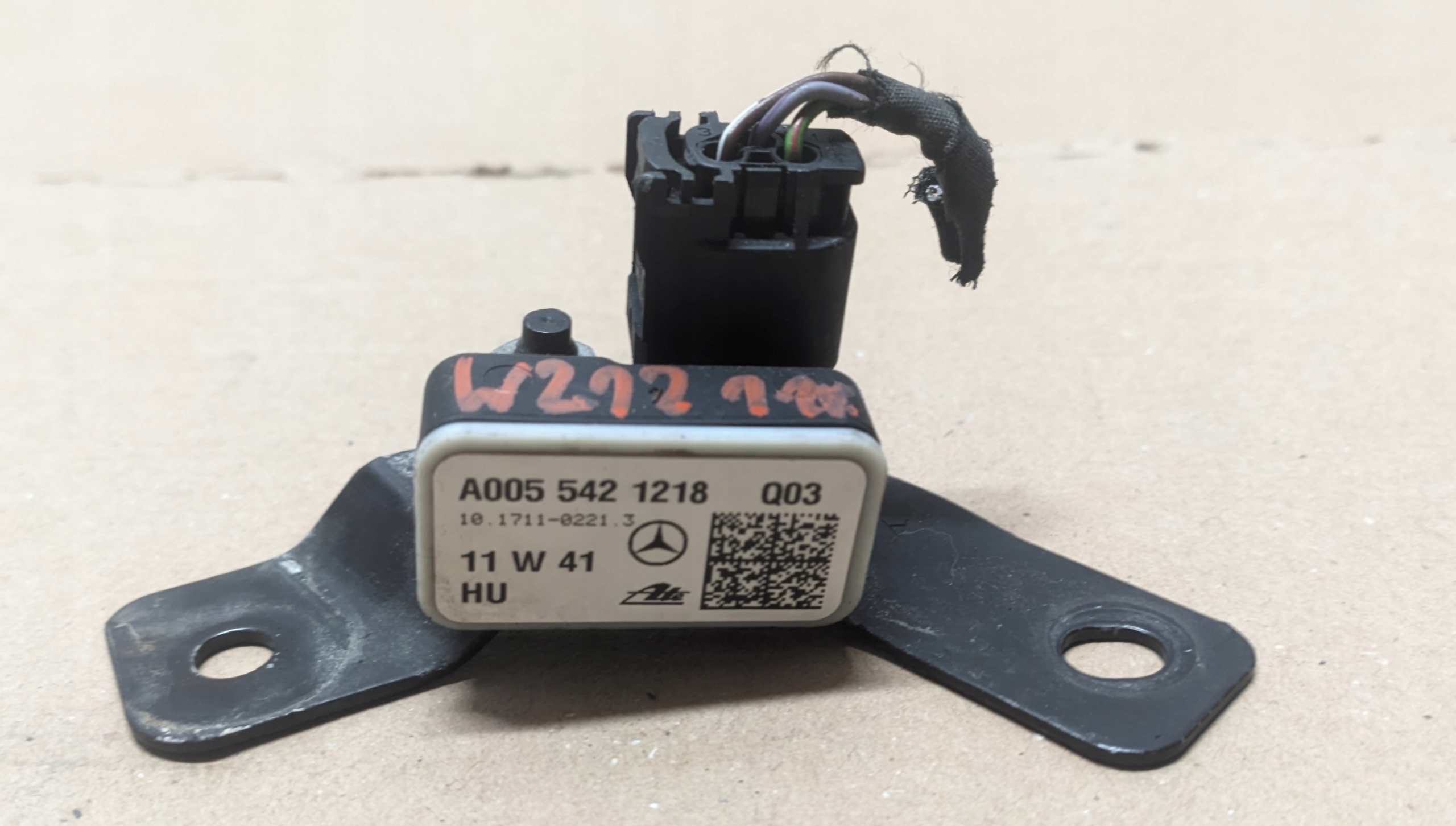 MERCEDES W212 3.0 CDI 11R Crashsensor Drucksensor A0055421218