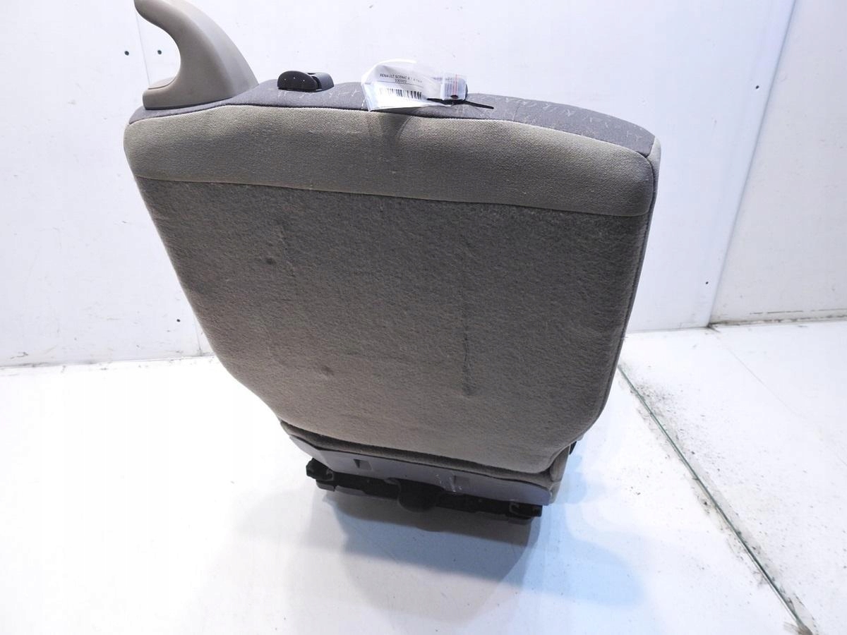 кресло левый зад renault SCENIC II