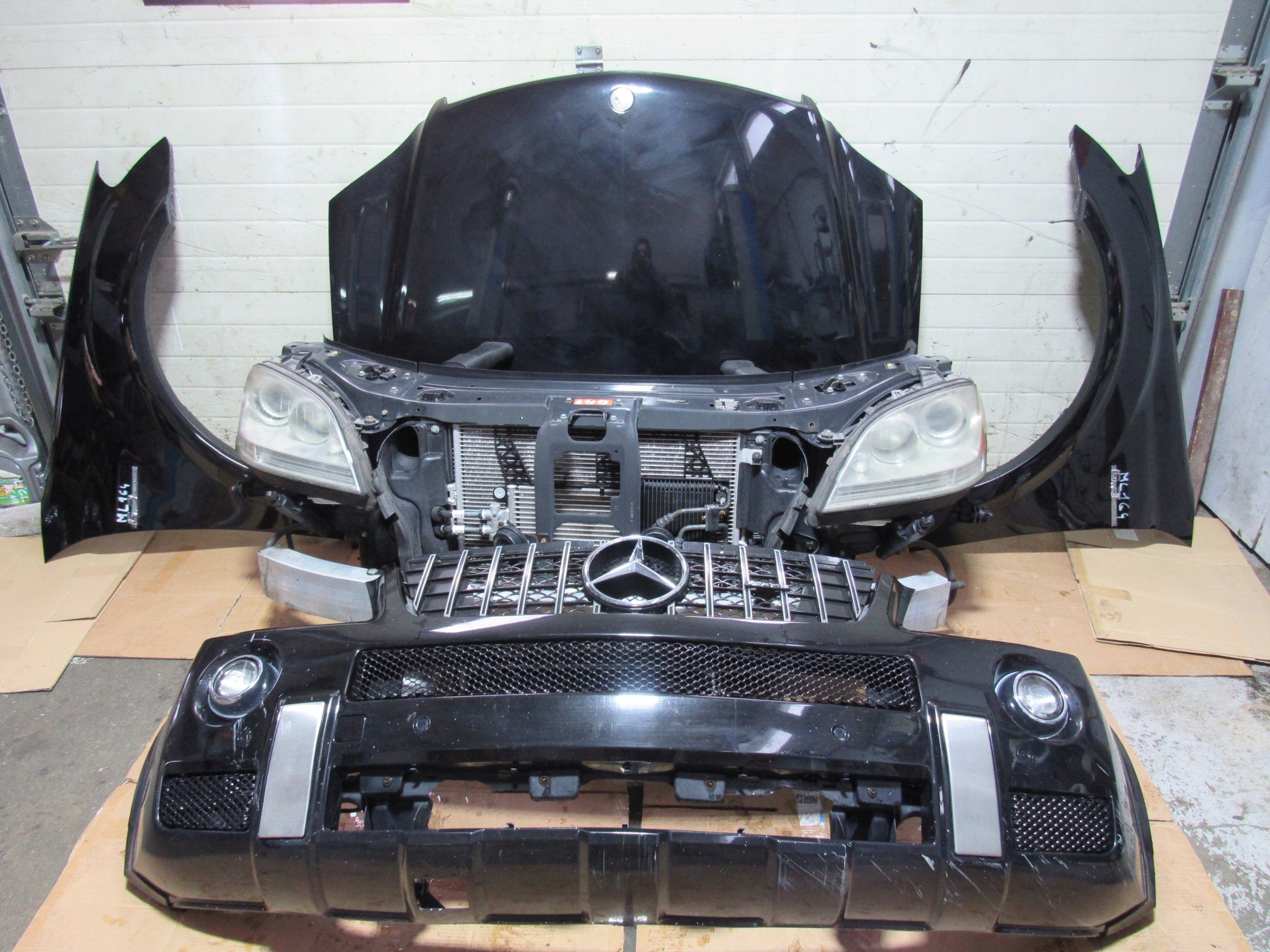 MERCEDES ML W164 164 KOMPLETNY PRZÓD PAS MASKA ZDERZAK CHŁODNICE
