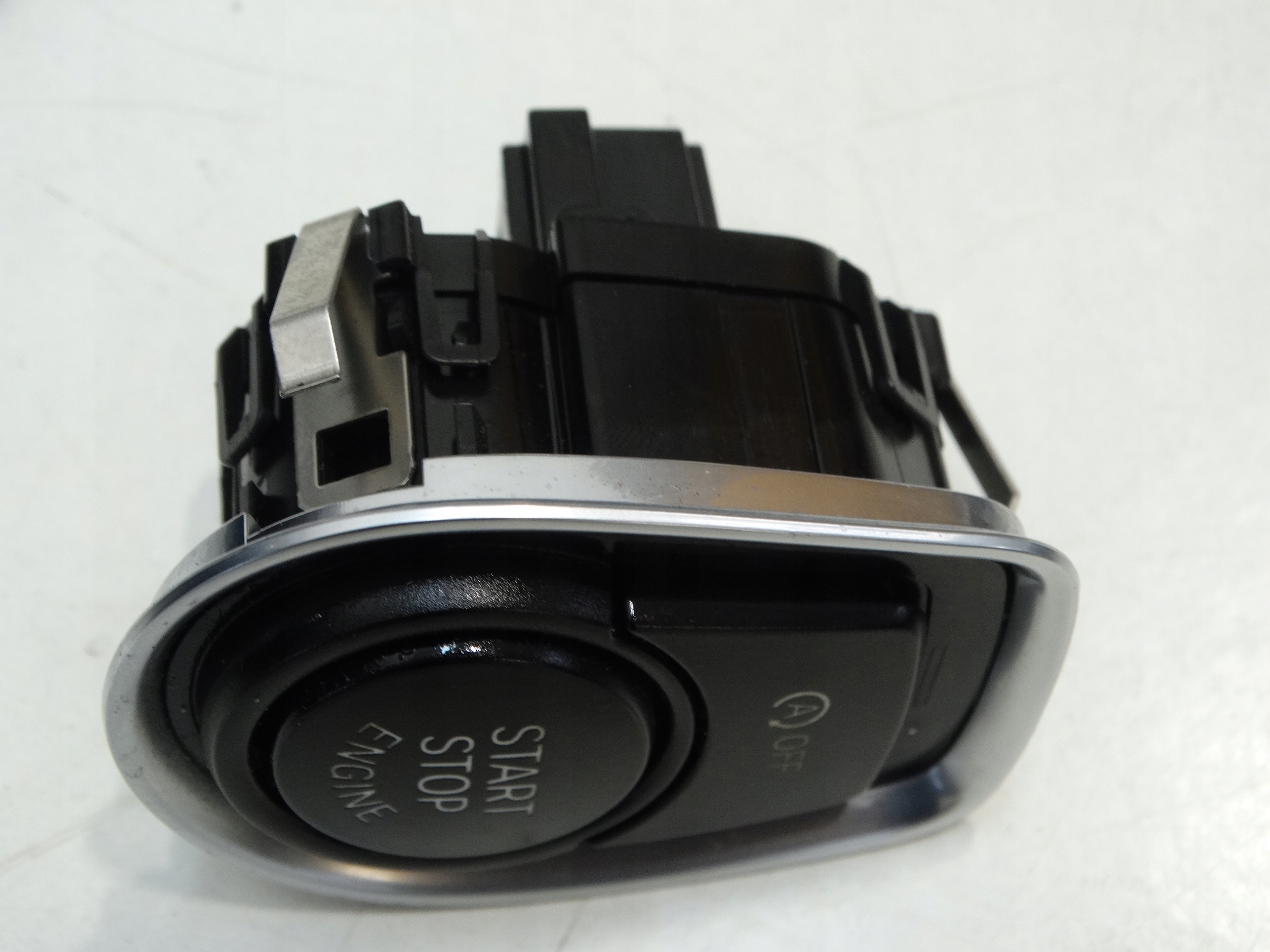 button switch START STOP BMW F20 2013R. 9250734 02