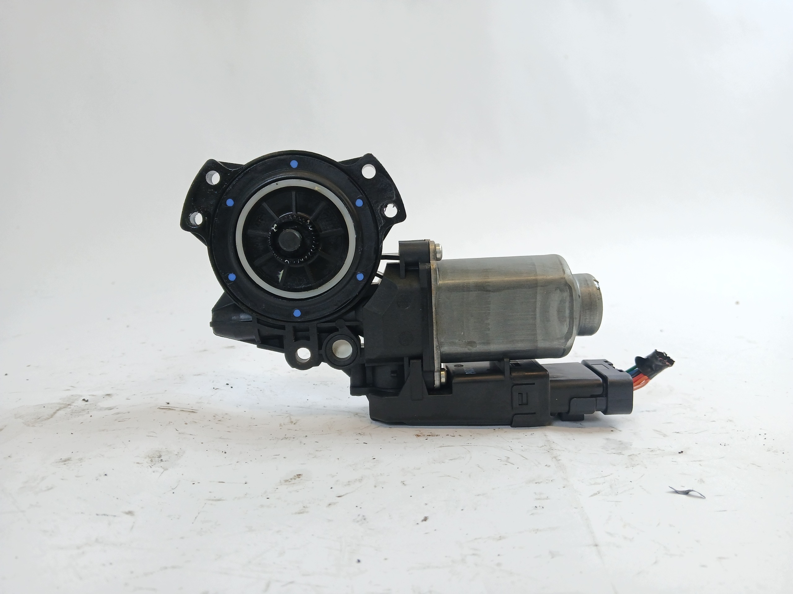 KIA CEED und motor fenster rechts vorne 402054D