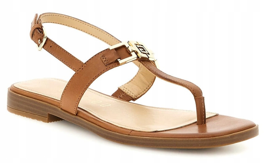 Guess hnědé dámské kožené žabkové sandály 37