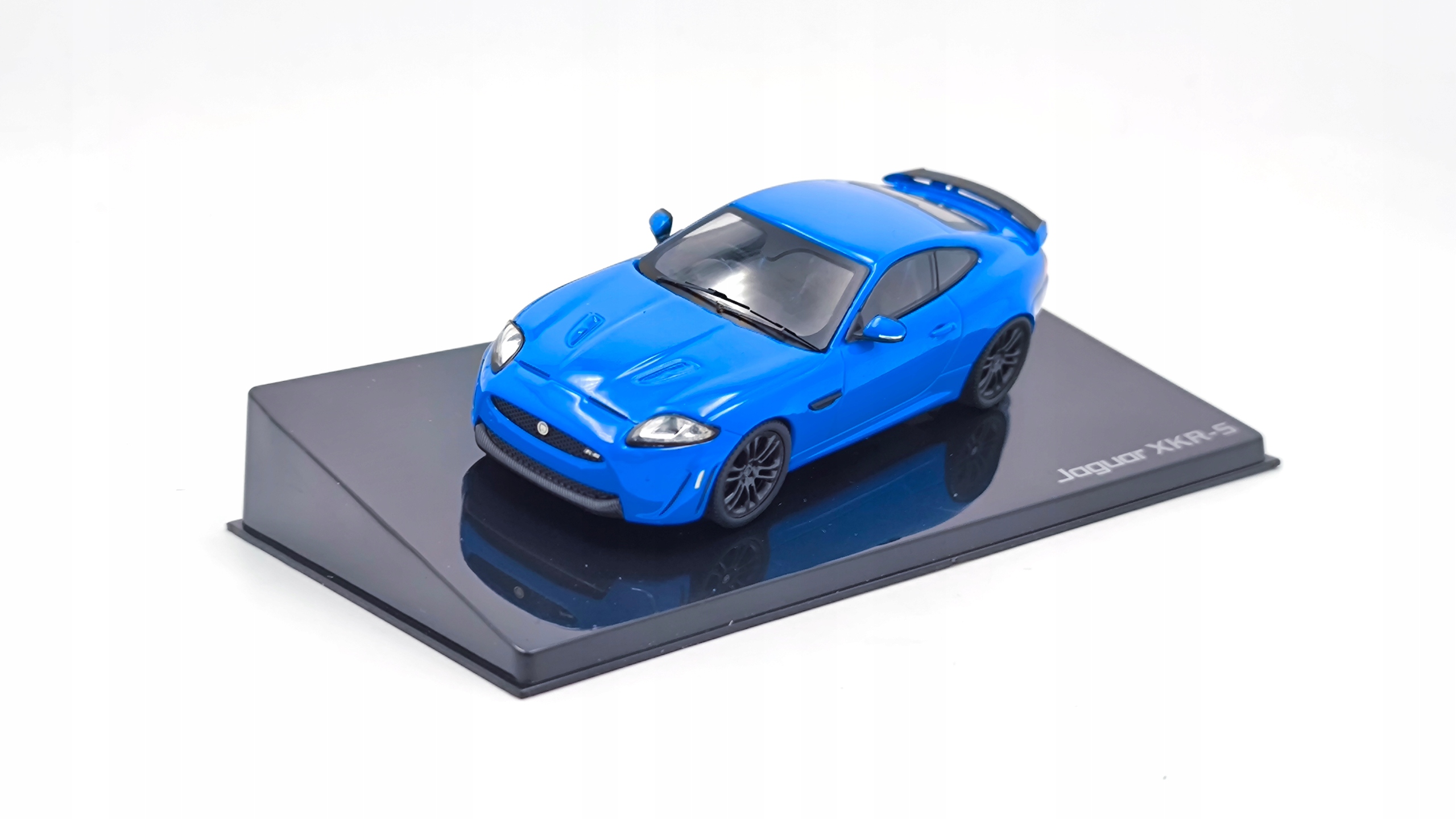 Jaguar Xkr-s 1:43 Ixo