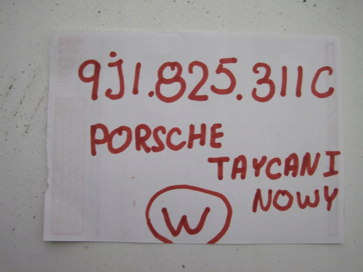 osłona płyta pod silnik PORSCHE TAYCAN I 9J1825311C NOWA Typ samochodu 4x4/SUV Samochody osobowe