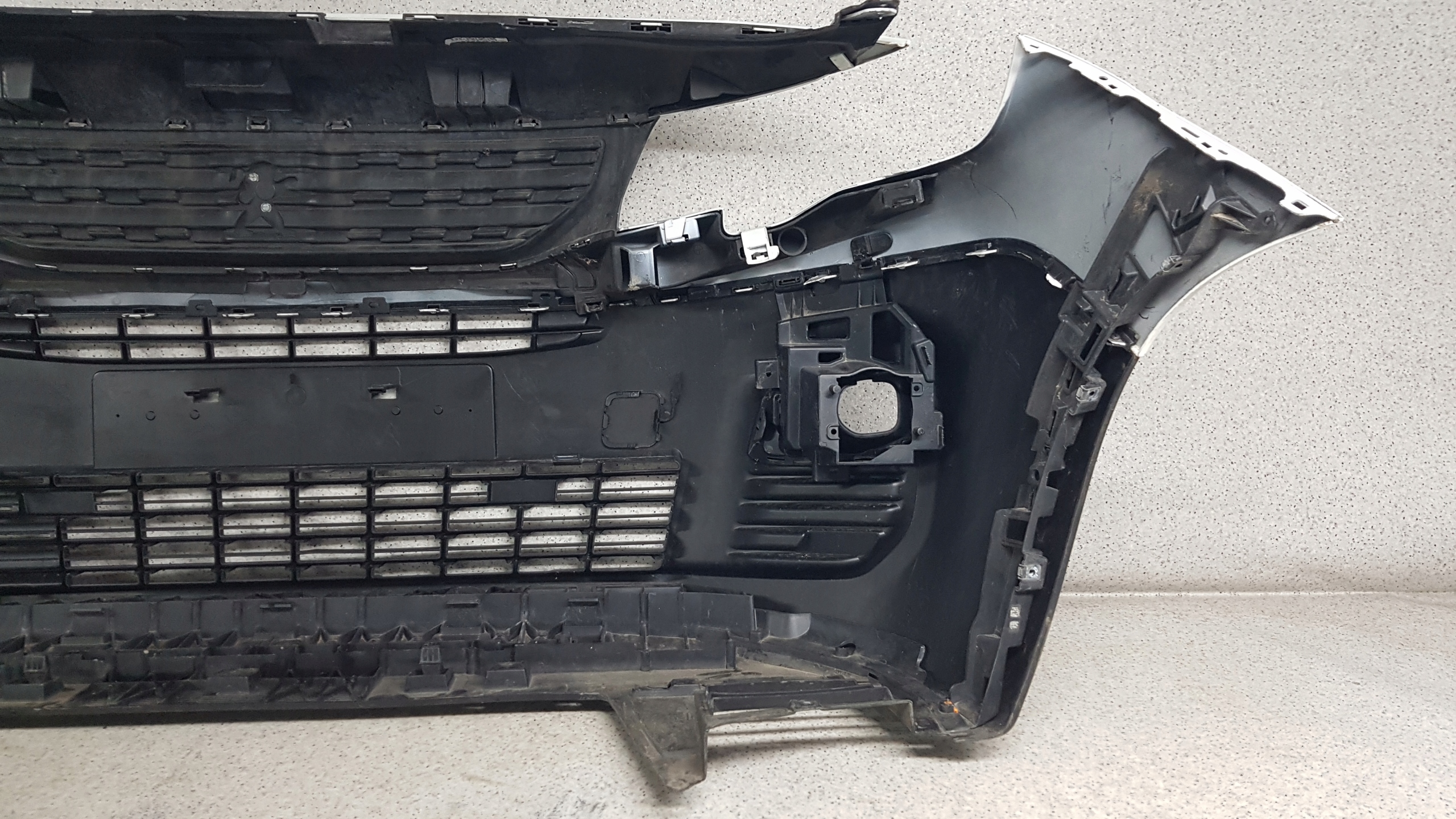 PEUGEOT PARTNER IV 4 2020 - bumper front 2472