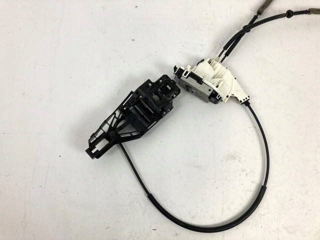 Chrysler Pacyfica 2017 lock door przednich right
