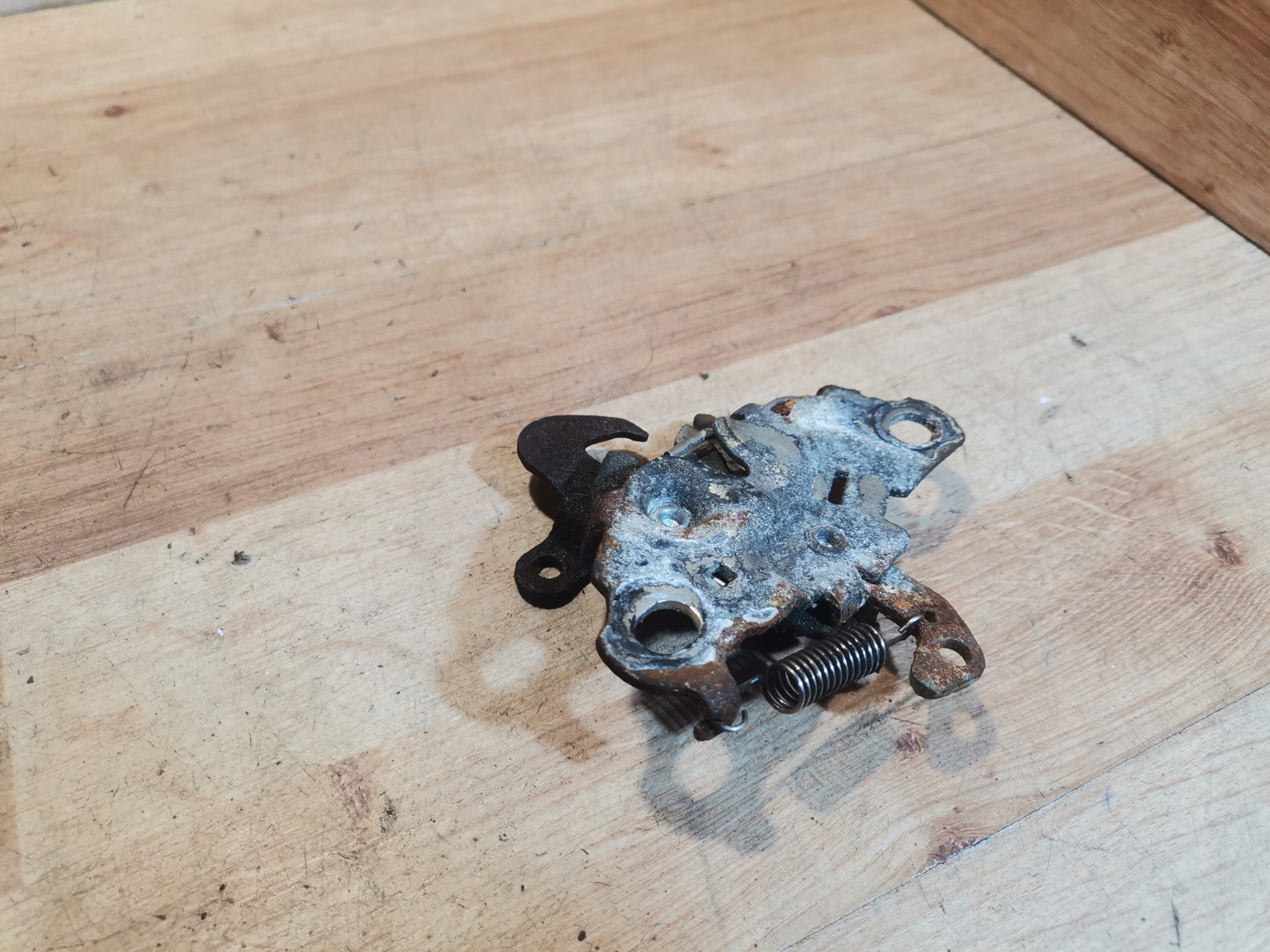 bonnet latch lock CITROEN C4 CACTUS 14-17r