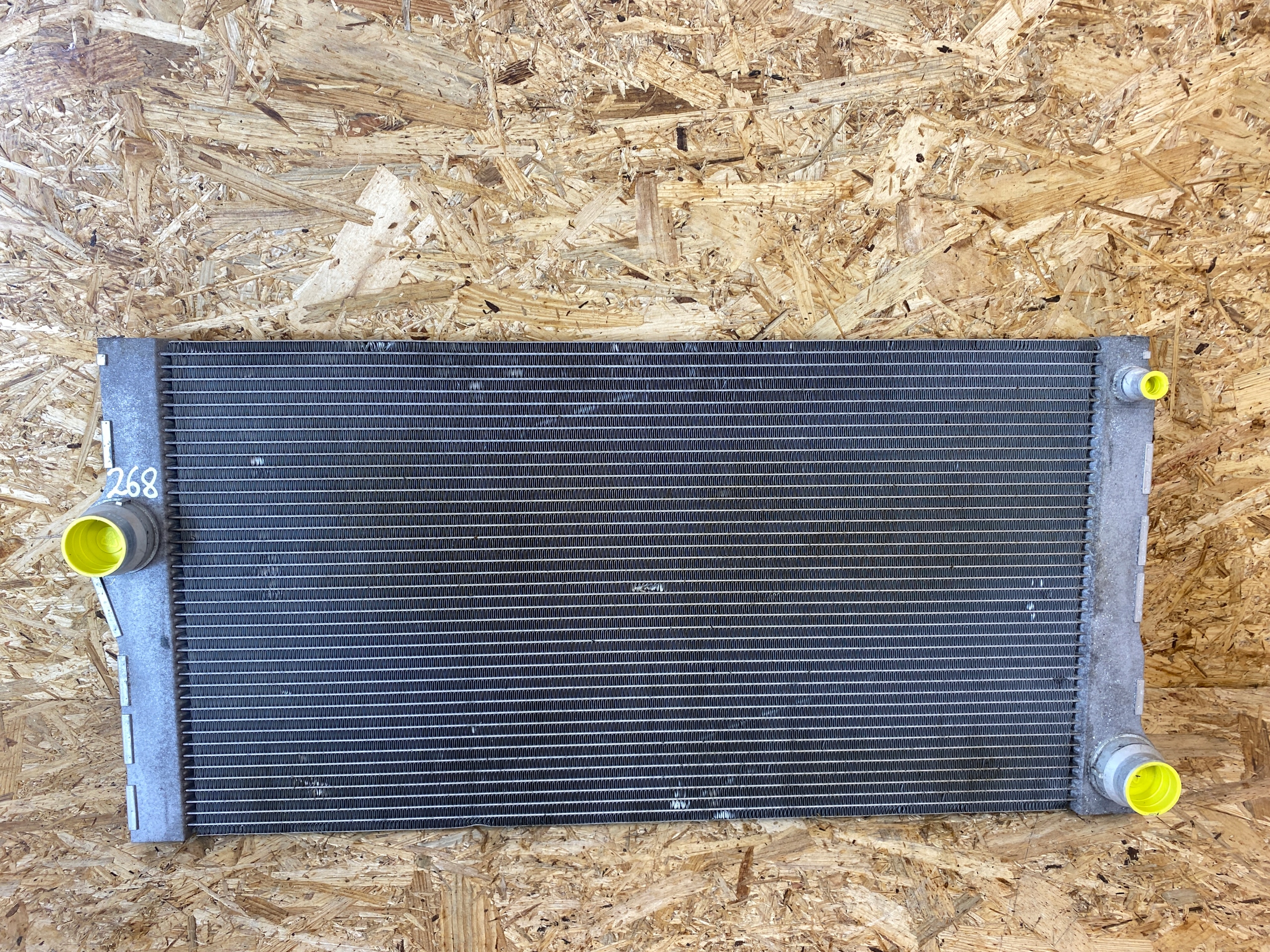 CHŁODNICA WODY BMW 5 F10 F11 2.0D AUTOMAT