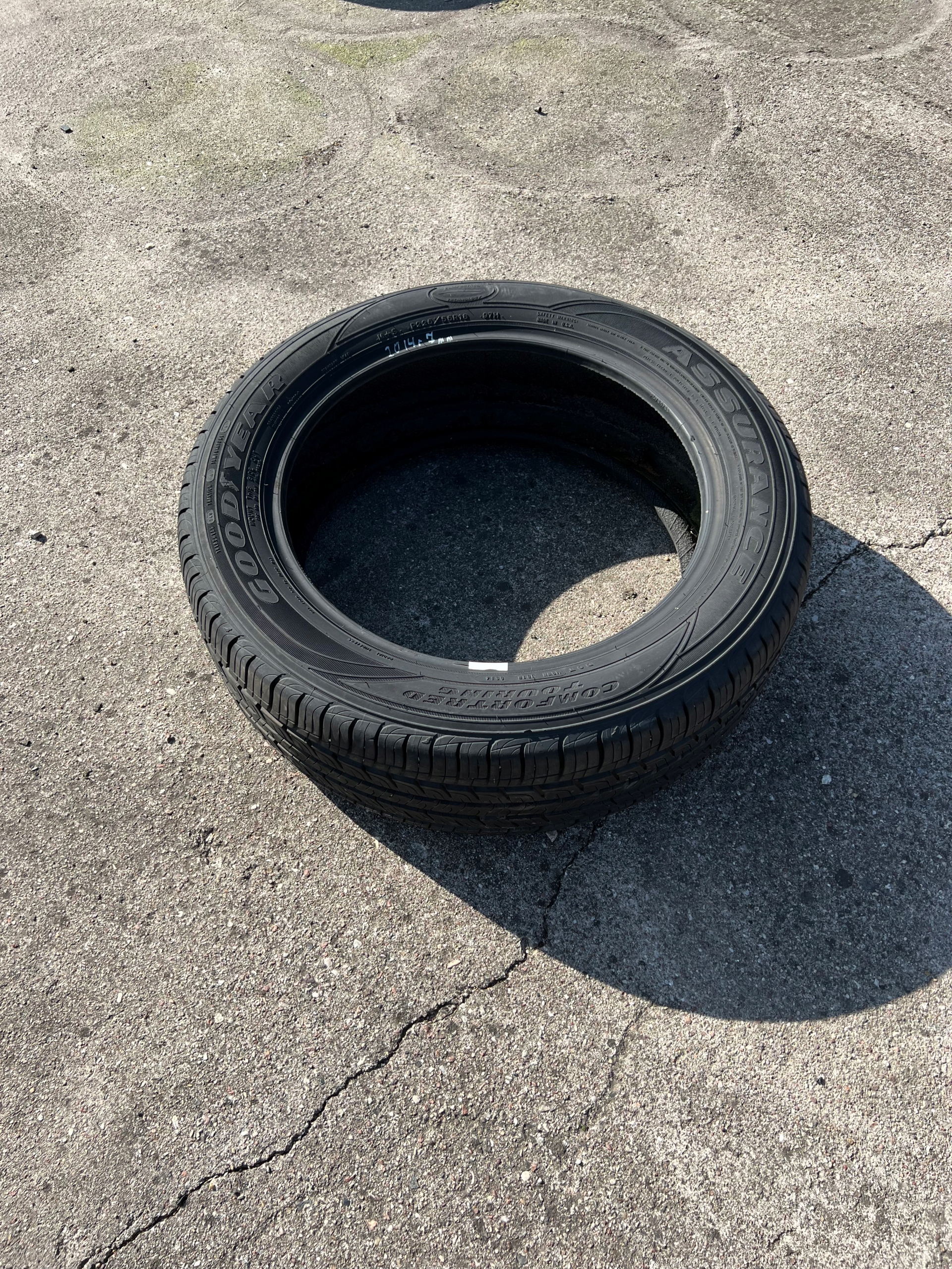 Літні шини GOODYEAR 225/55 R18 2014r 7mm