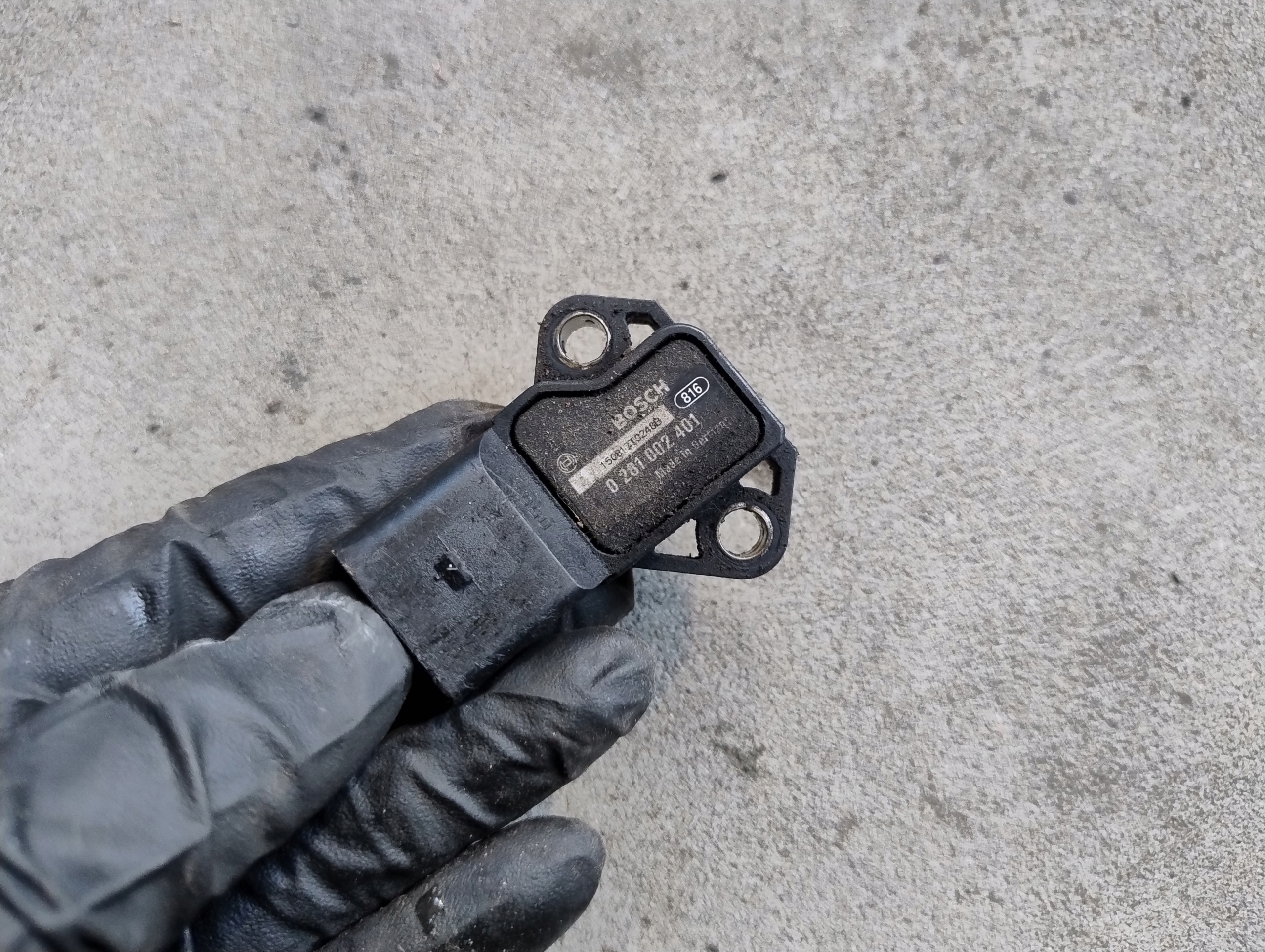 BOSCH sensor vacual AUDI SKODA VW 0281002401