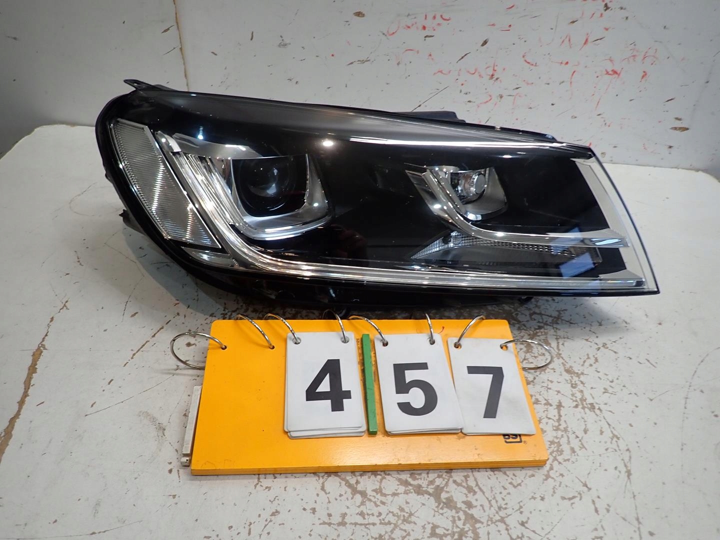 light front right VW TOUAREG LIFT 14- BI-XENON LED