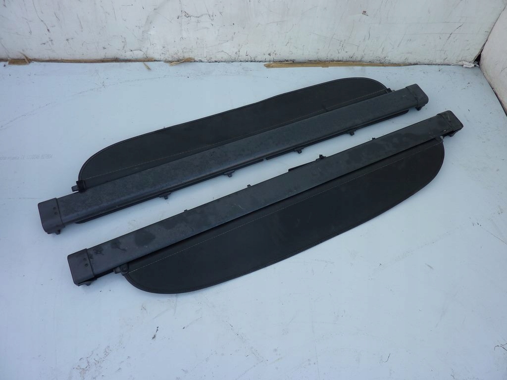 ROLETA BAGAŻNIKA MAZDA 626 GF