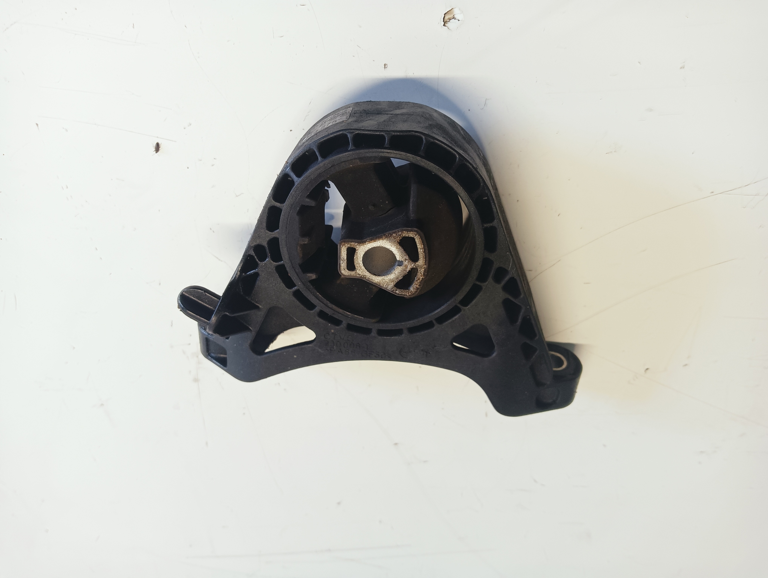 holder engine mount Opel Astra J 2.0cdti 13248575