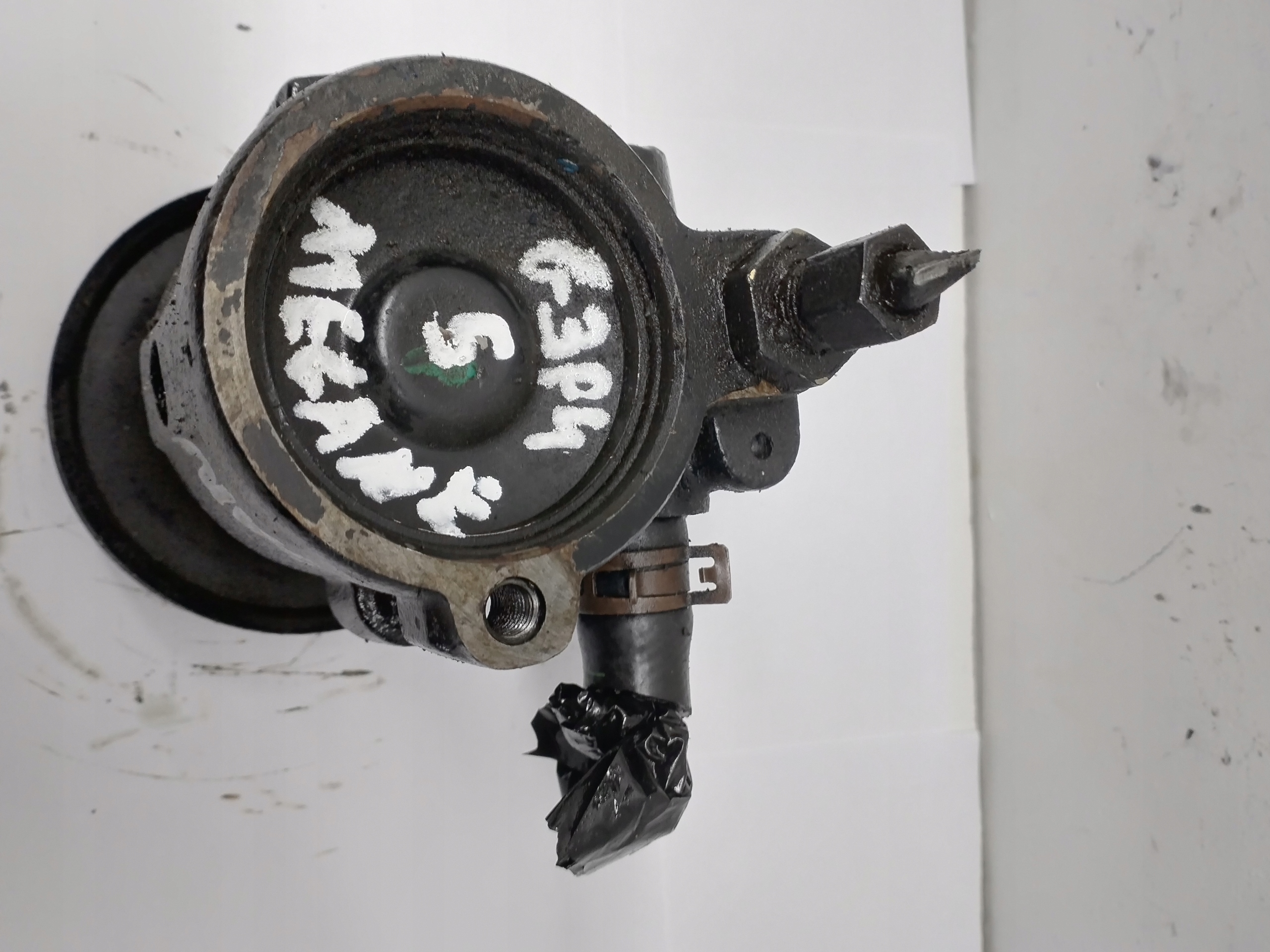 Pompe direction assistée RENAULT MEGANE