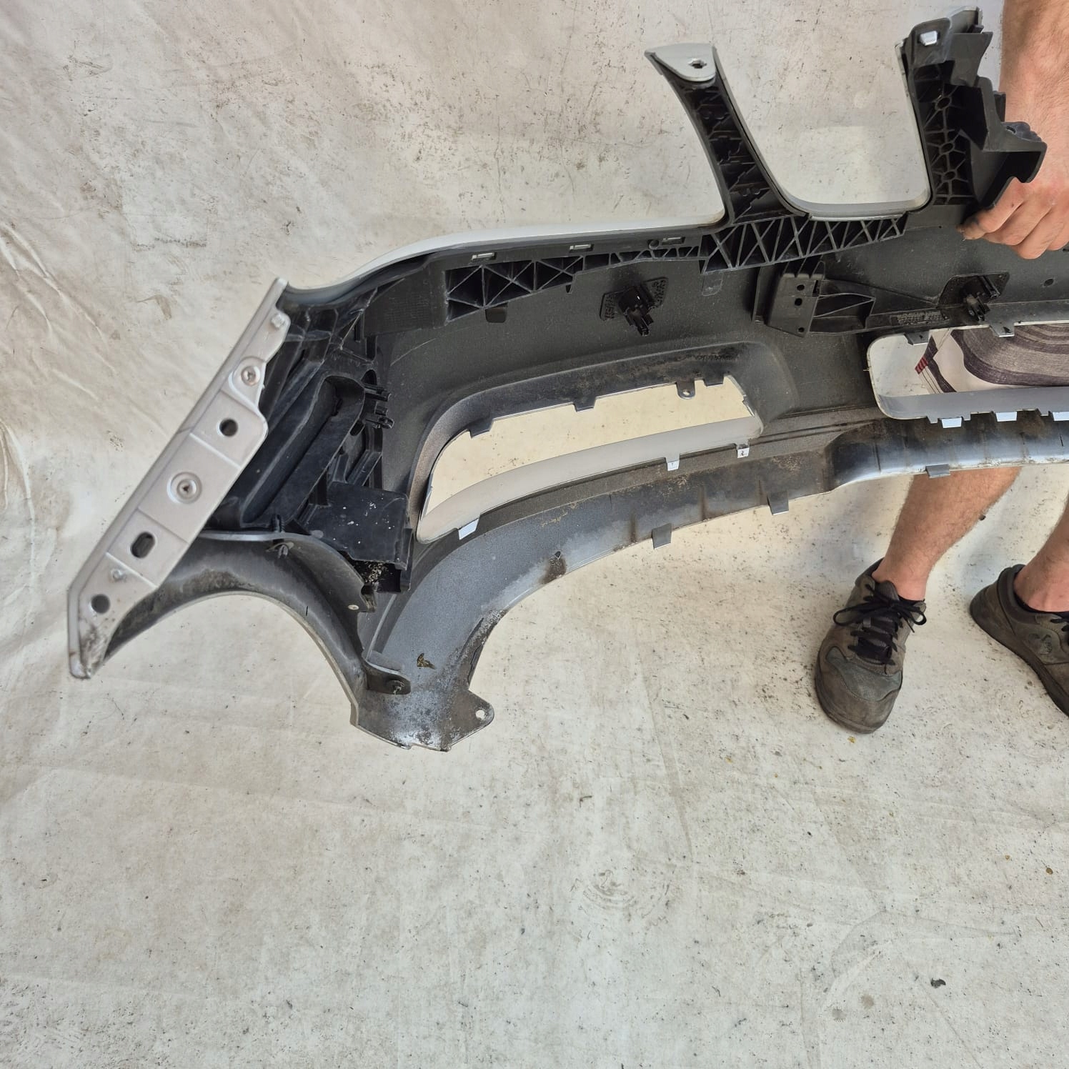 MERCEDES E-KLASA W212 CLASSIC 09-13 bumper front front PDC