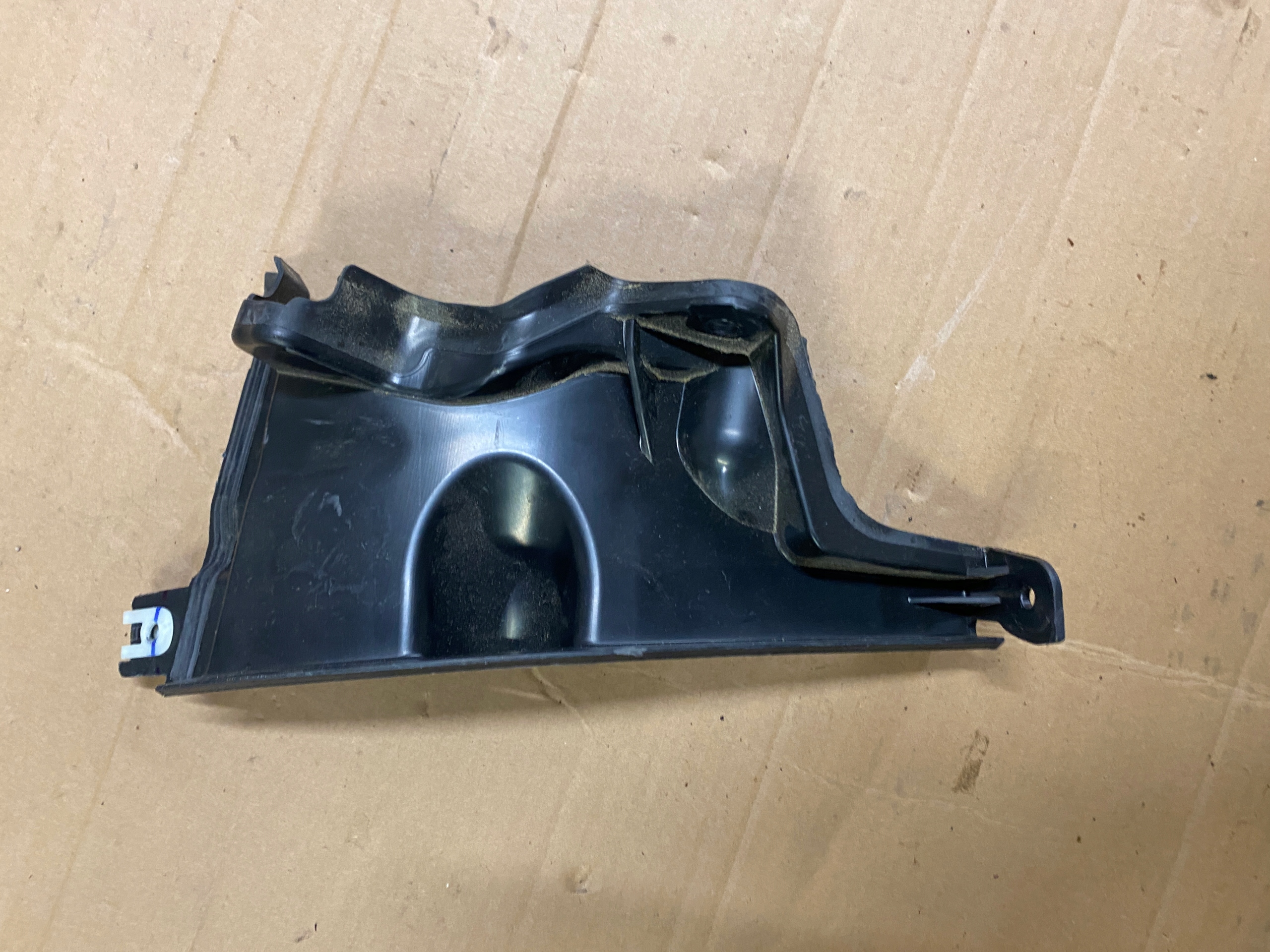 BMW X5 G05 G06 G07 OSŁONA MOCOWNIE ŚCIANY GRODZIOWEJ 7424944