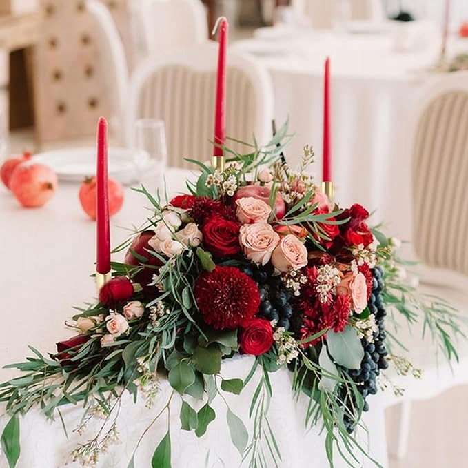 ZESTAW 10 ŚWIECZNIKÓW Z PĘSETĄ ŚWIECZNIK W STYLU RETRO Marka bez marki