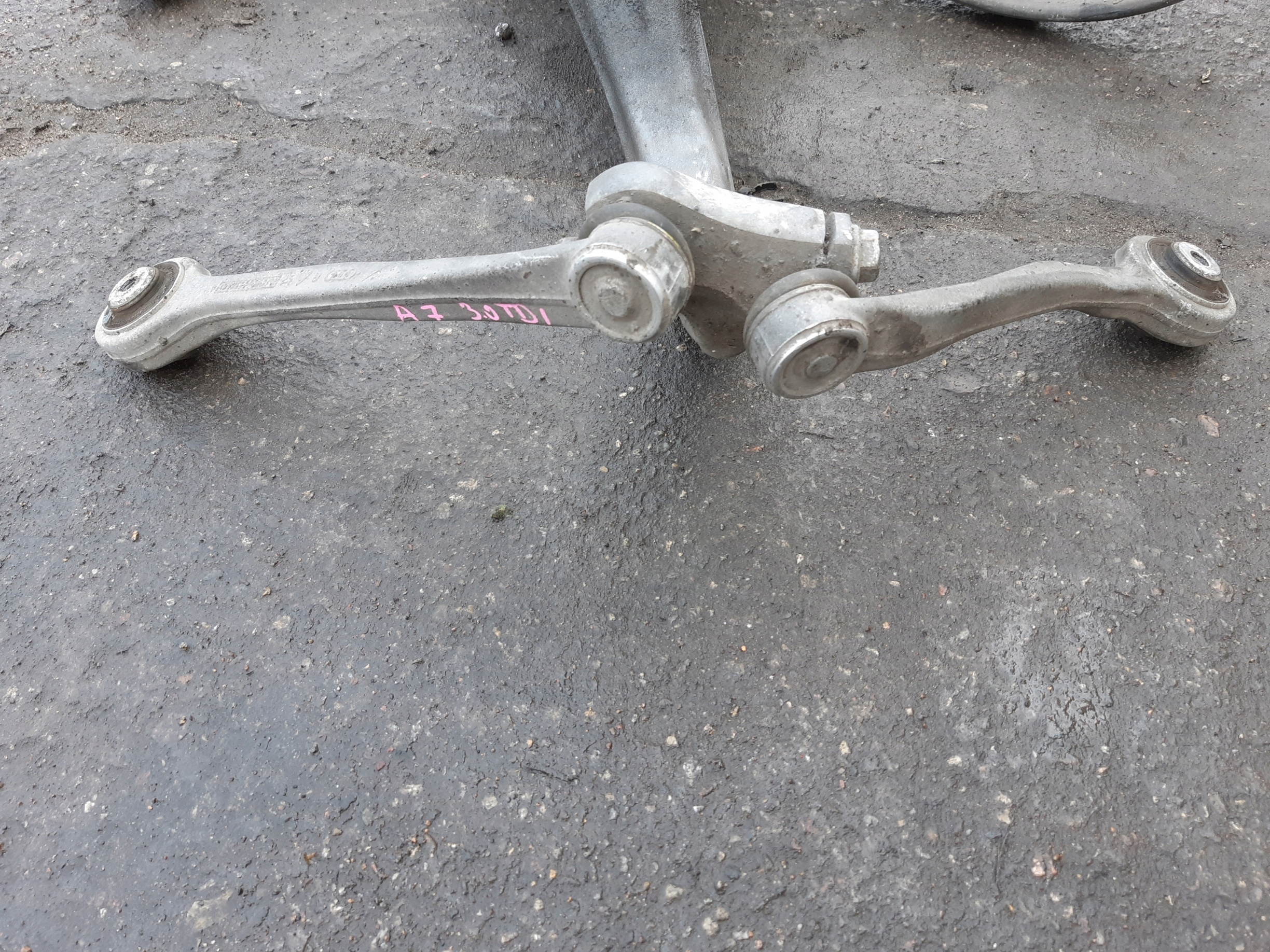 AUDI A4 B8 A5 8T A6 C7 A7 4G swing right right front 8K0407258ABS
