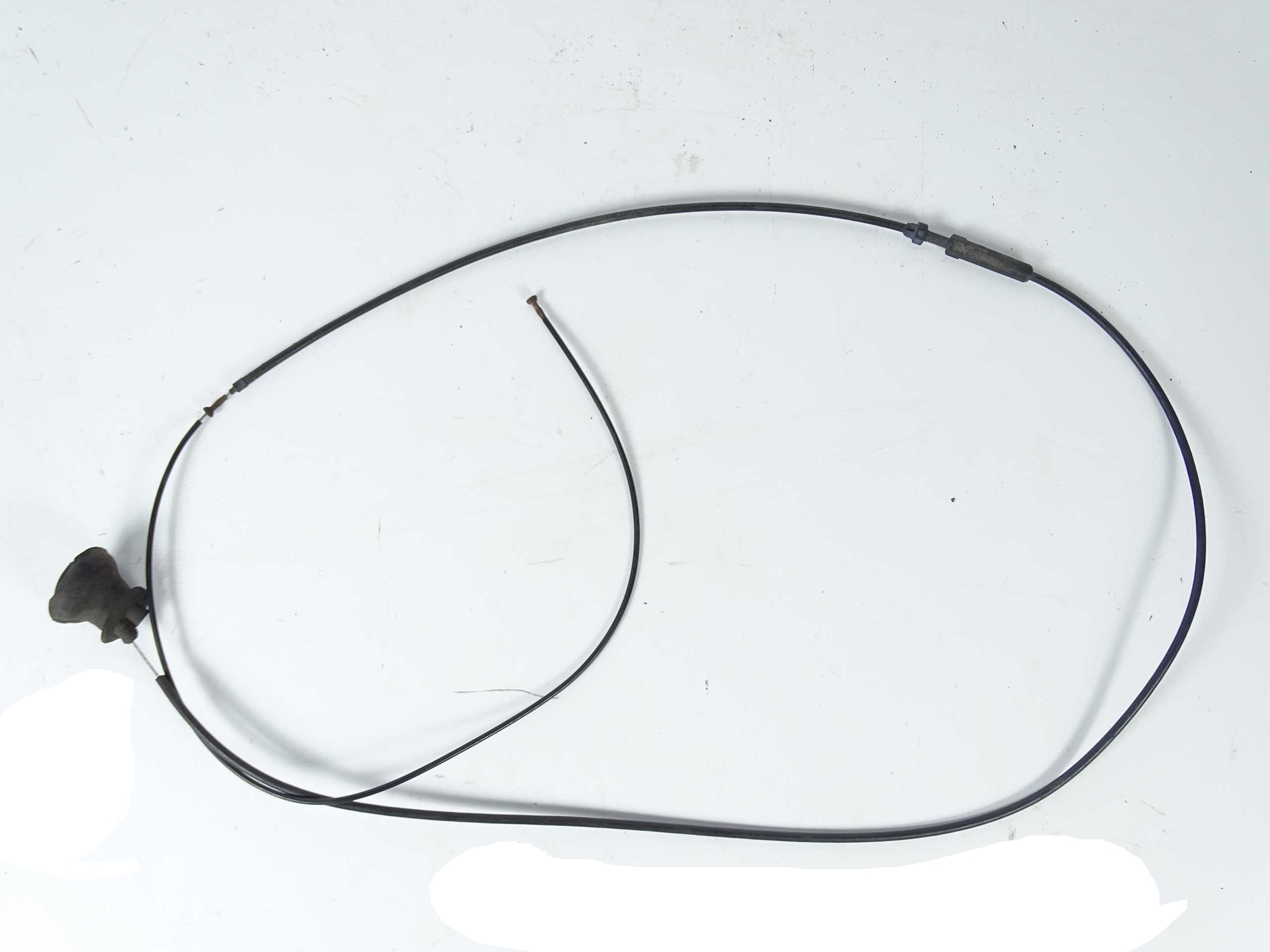 A1268800159 - Mercedes S класс W126 трос трос капот