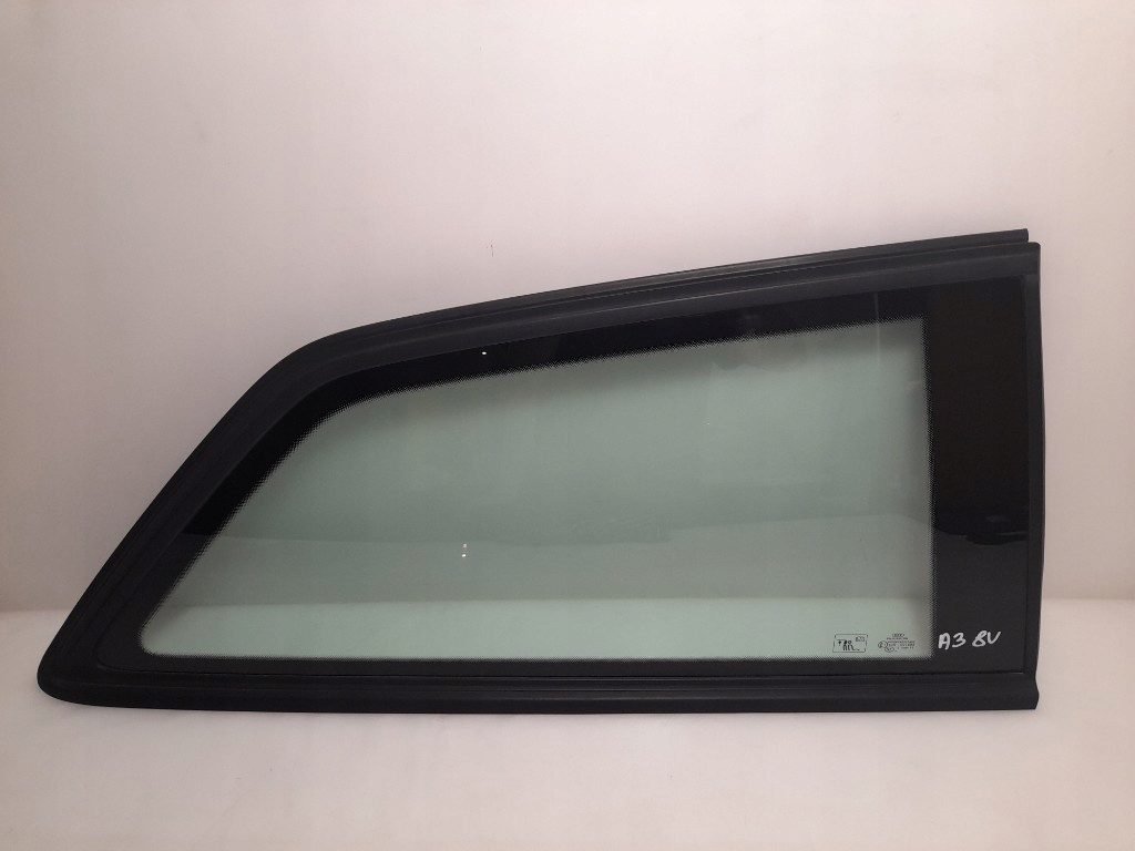 8V3845300G - AUDI A3 8V 3-я дверь кузовное стекло правое 2013г