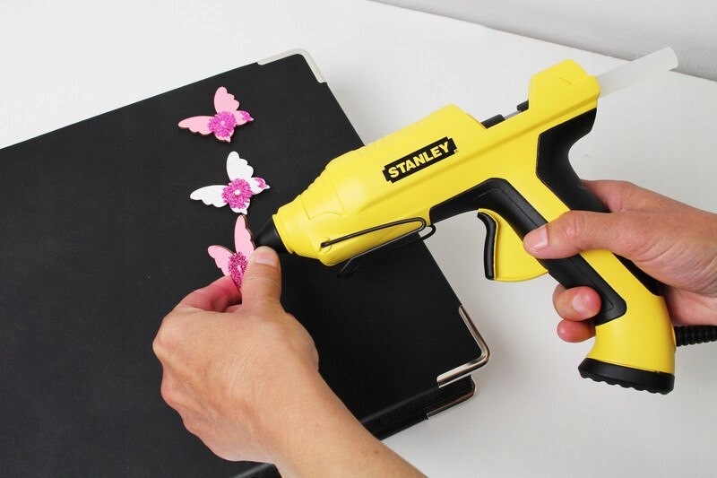 PISTOLET KLEJOWY GR50 Średnica wkładu (mm) 11