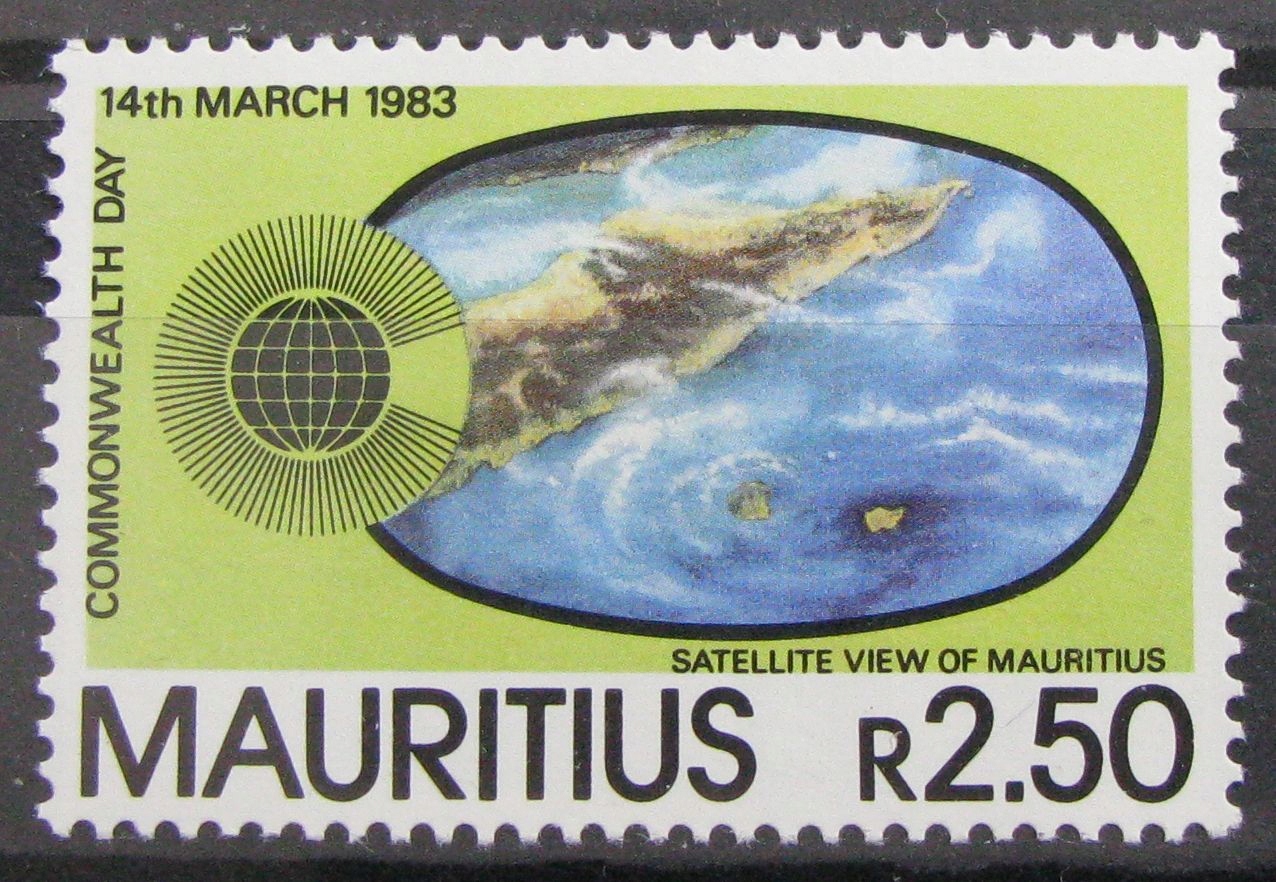 MAURITIUS - Mi 555 **