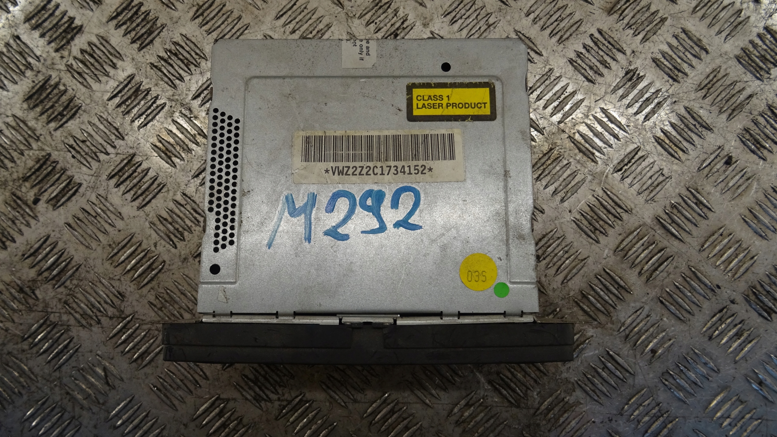 VW PASSAT B6 RADIO CD FABRYCZNE nr M292