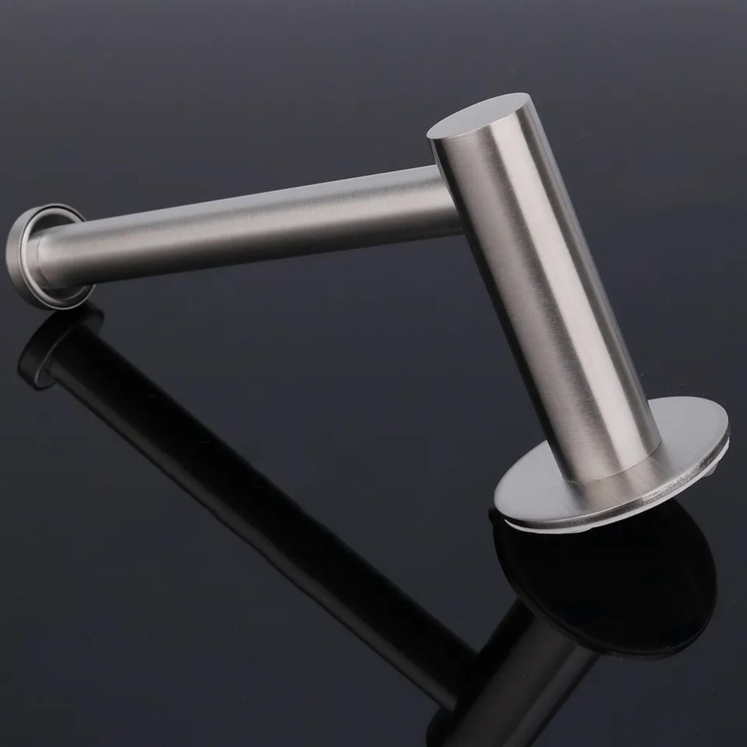 UCHWYT NA PAPIER TOALETOWY SREBRNY BEZ WIERCENIA Przeznaczenie na papier