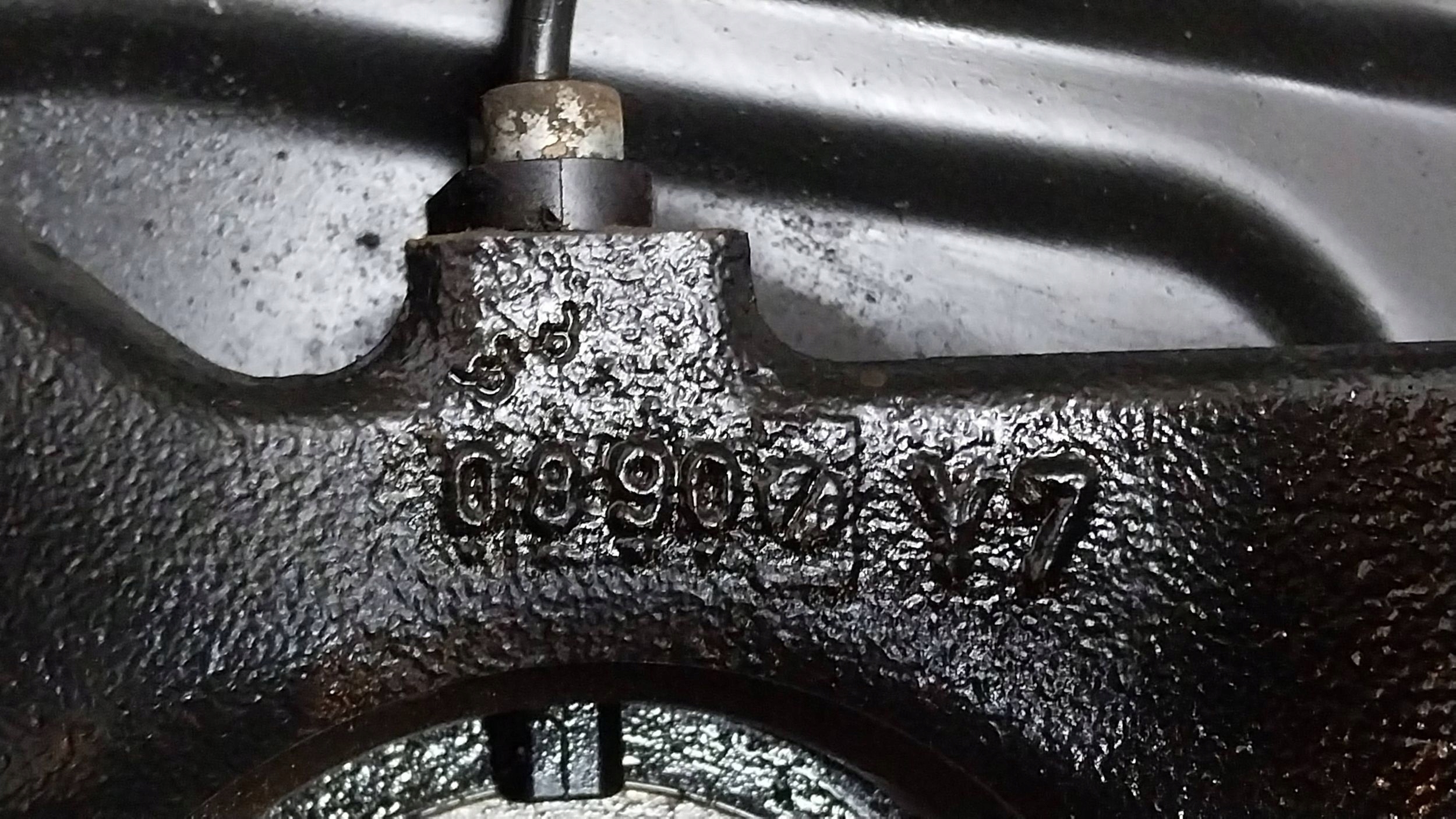 otoč čepu pravý předek 3412024 BMW X3 E83
