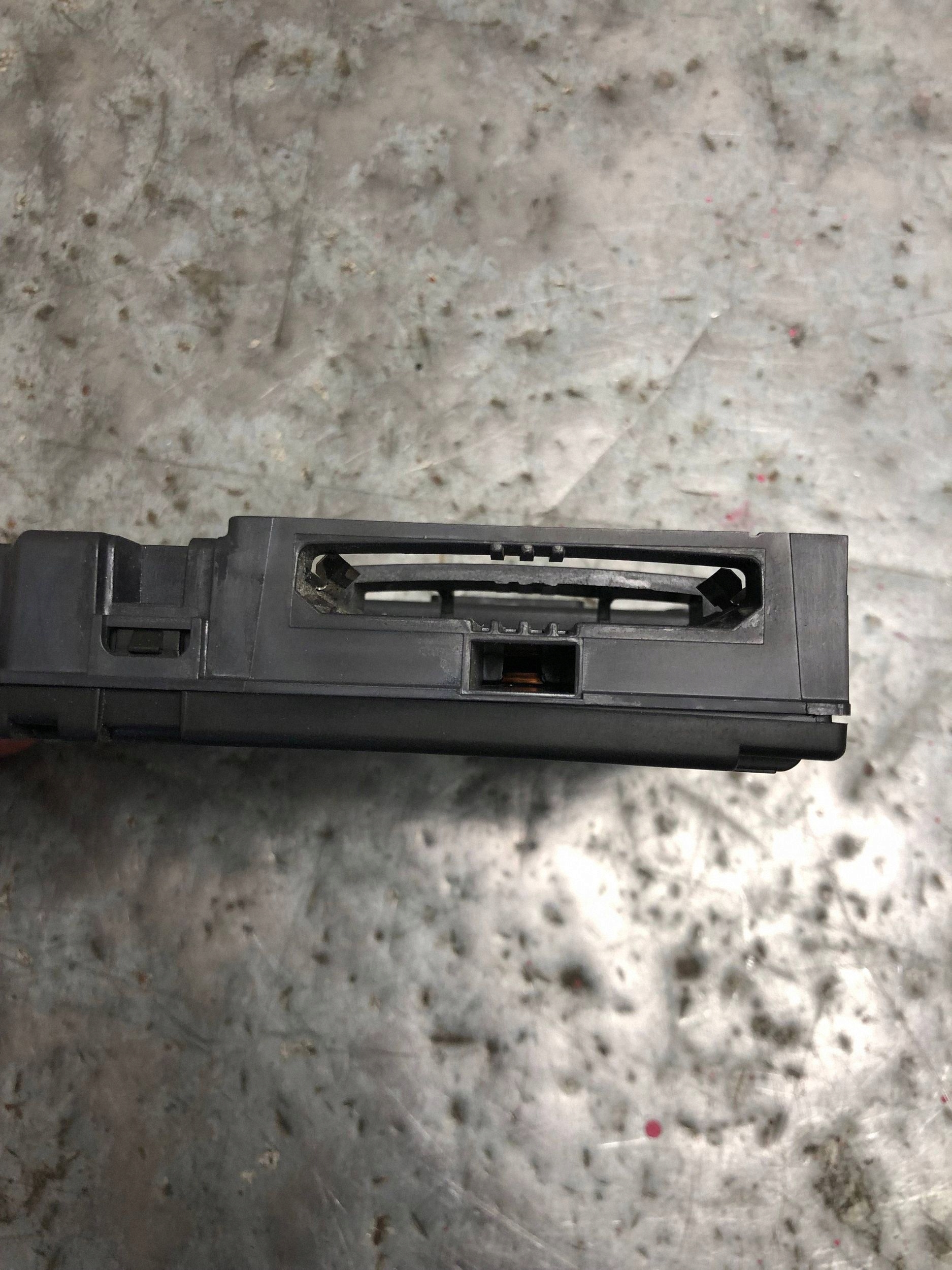 player KARTY module RENAULT TRAFIC III 285906813R