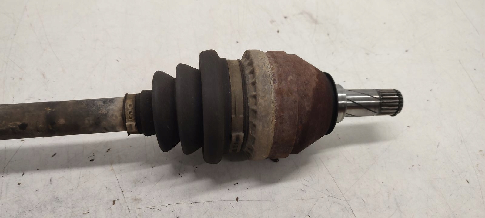 semi-axis right long Opel Astra H 1,8 16V