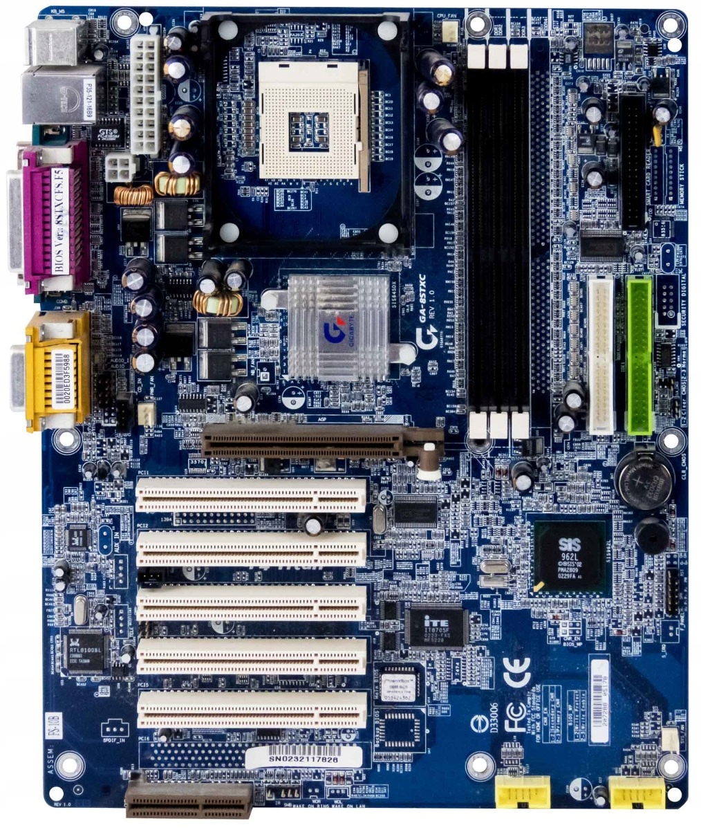 Gigabyte GA-8STXC patice 478 Ddr Pci Agp Cnr