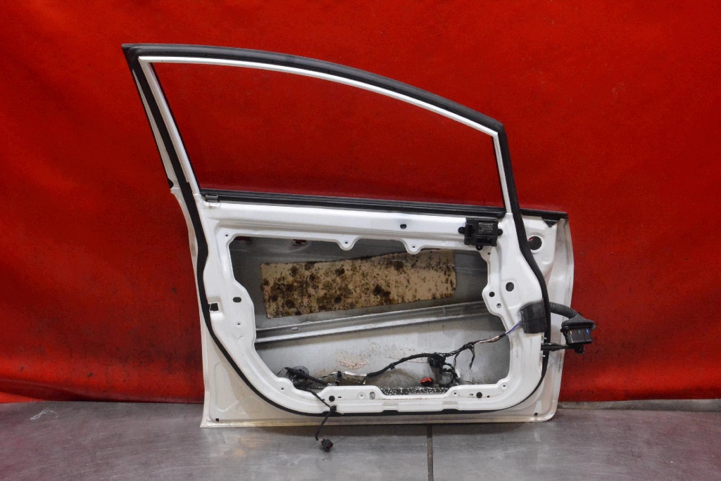 door left front front BIALE FORD FIESTA MK7 5D HB LIFT 08-17
