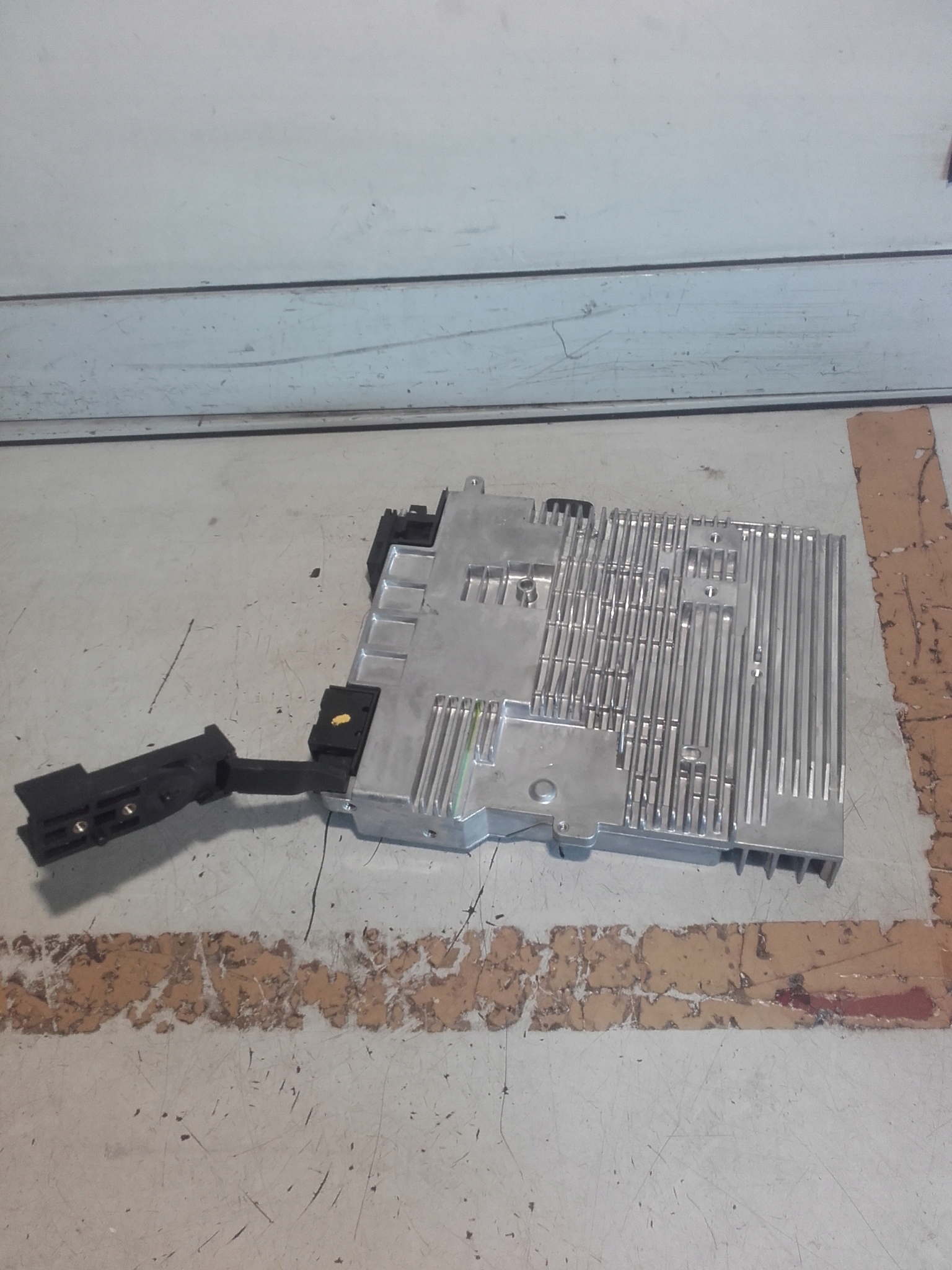 MAZDA 2 DJ LIFT MODUL KONWERTER NAPIECIA 20 Part number DADR 67Y6Y A