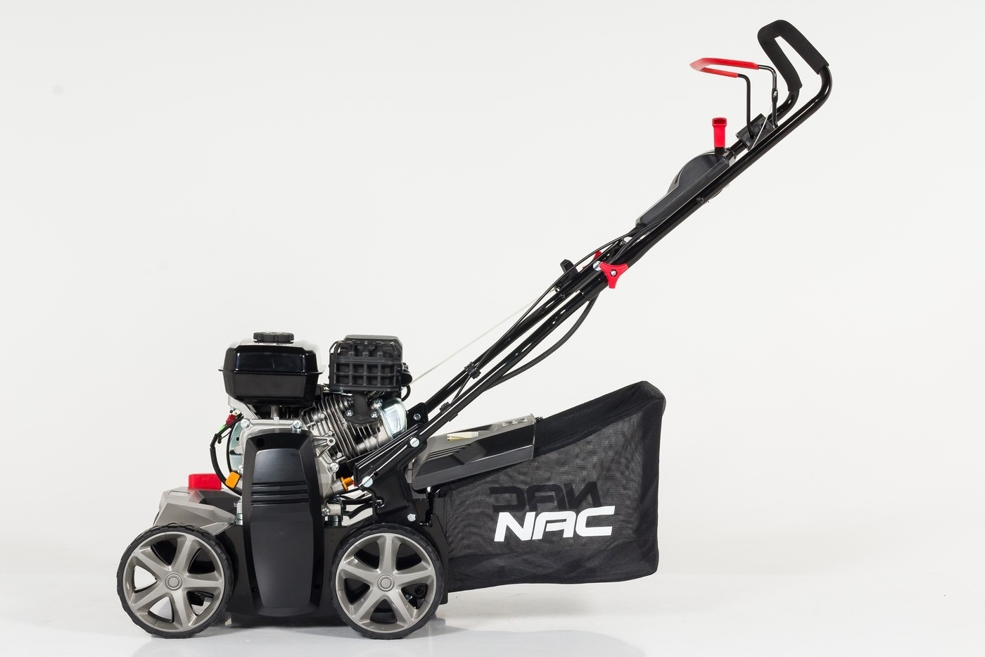 Wertykulator AERATOR Spalinowy do trawy NAC Loncin 196 cm3 40cm 2w1 2 Wałki Marka NAC