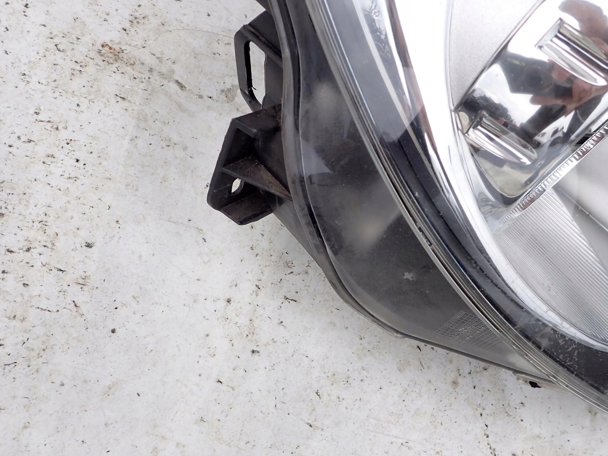 OPEL CORSA D 06-11 light front front right
