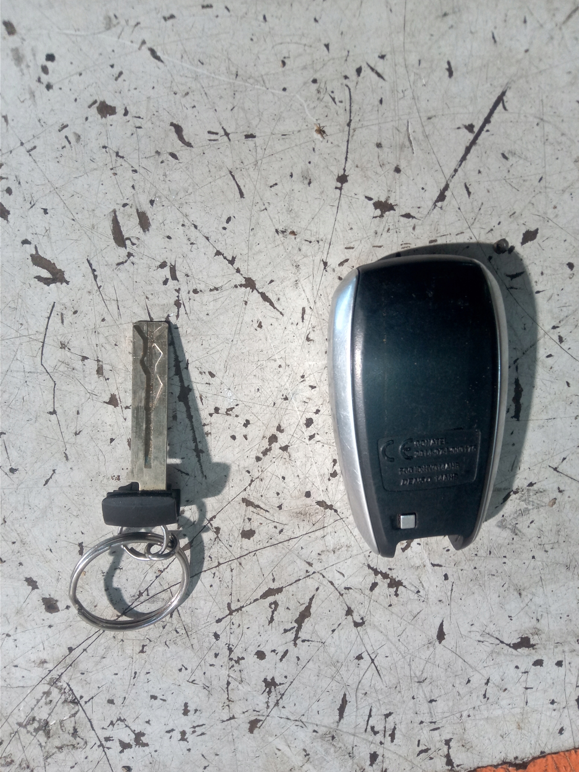 SUBARU LEVORG KLUCZYK PILOT KEYLESS SMART KEY Producent części Subaru