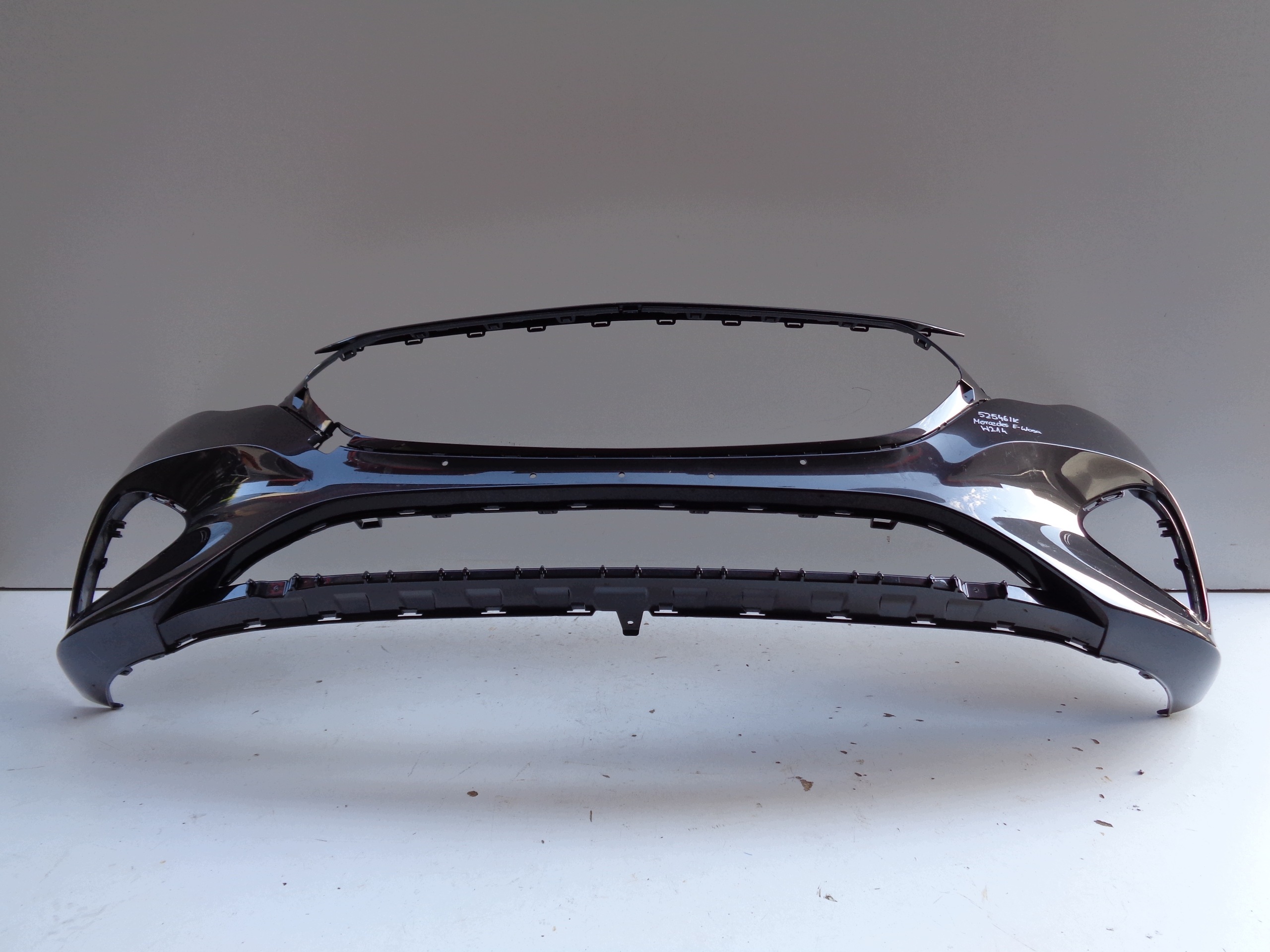 front bumper MERCEDES E-KLASA W214 23- NR 52546