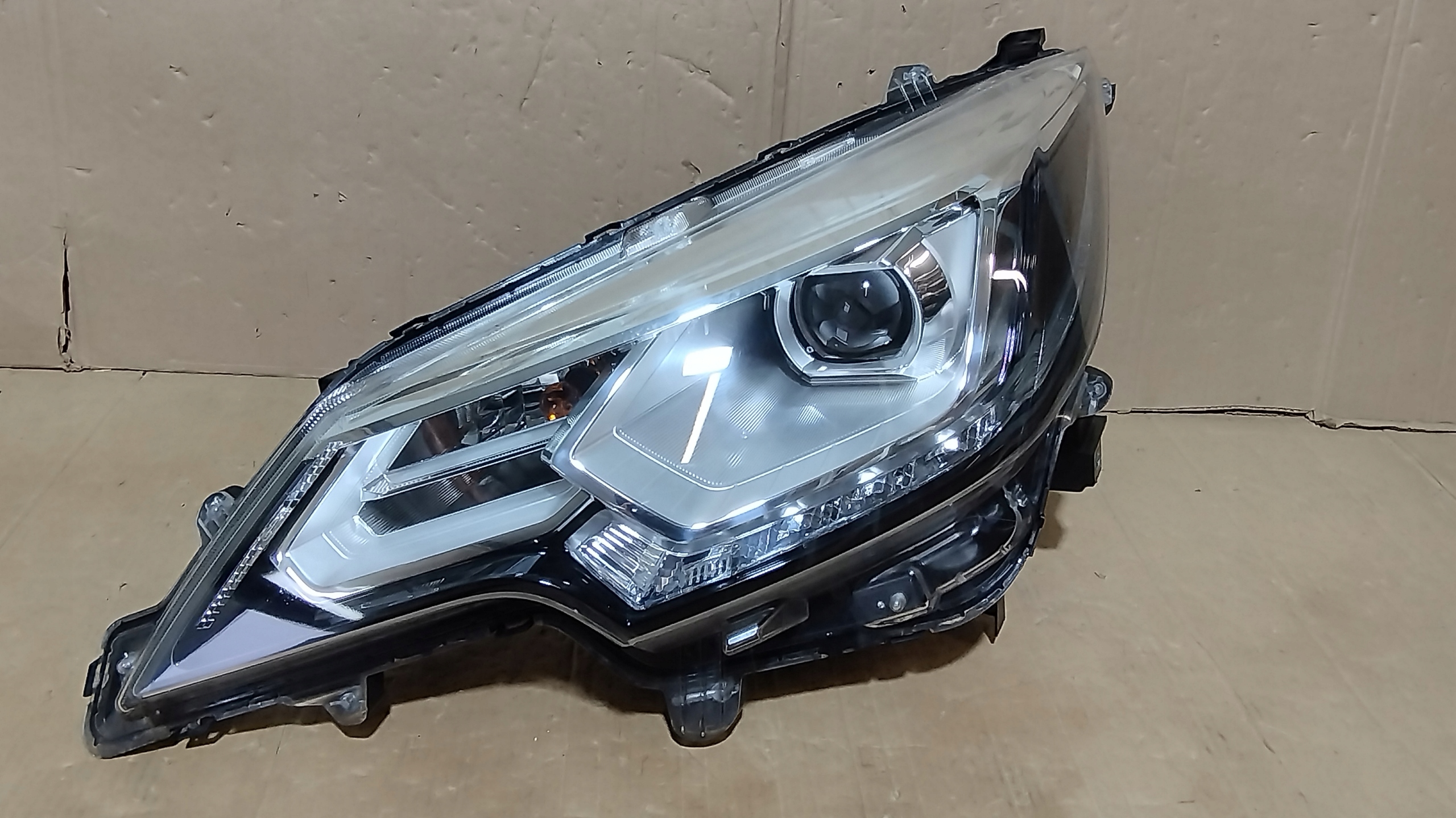 Frontscheinwerfer Mitsubishi Space Star A00 8301D455 LED Links Headlight - Thumbnail 1