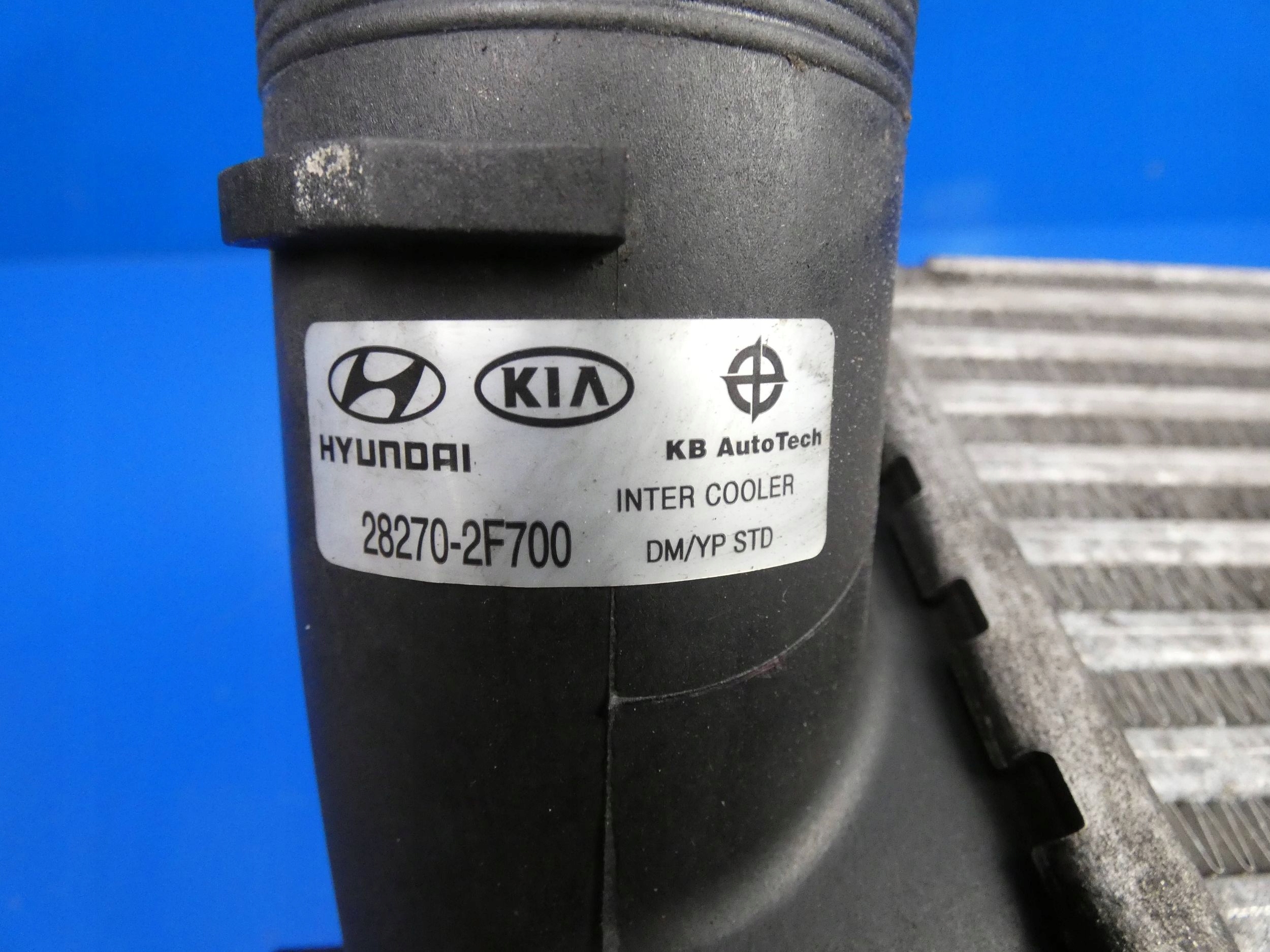 HYUNDAI SANTA FE III SORENTO 2.2 CRDI INTRCOOLER Radiatore / Raffreddatore