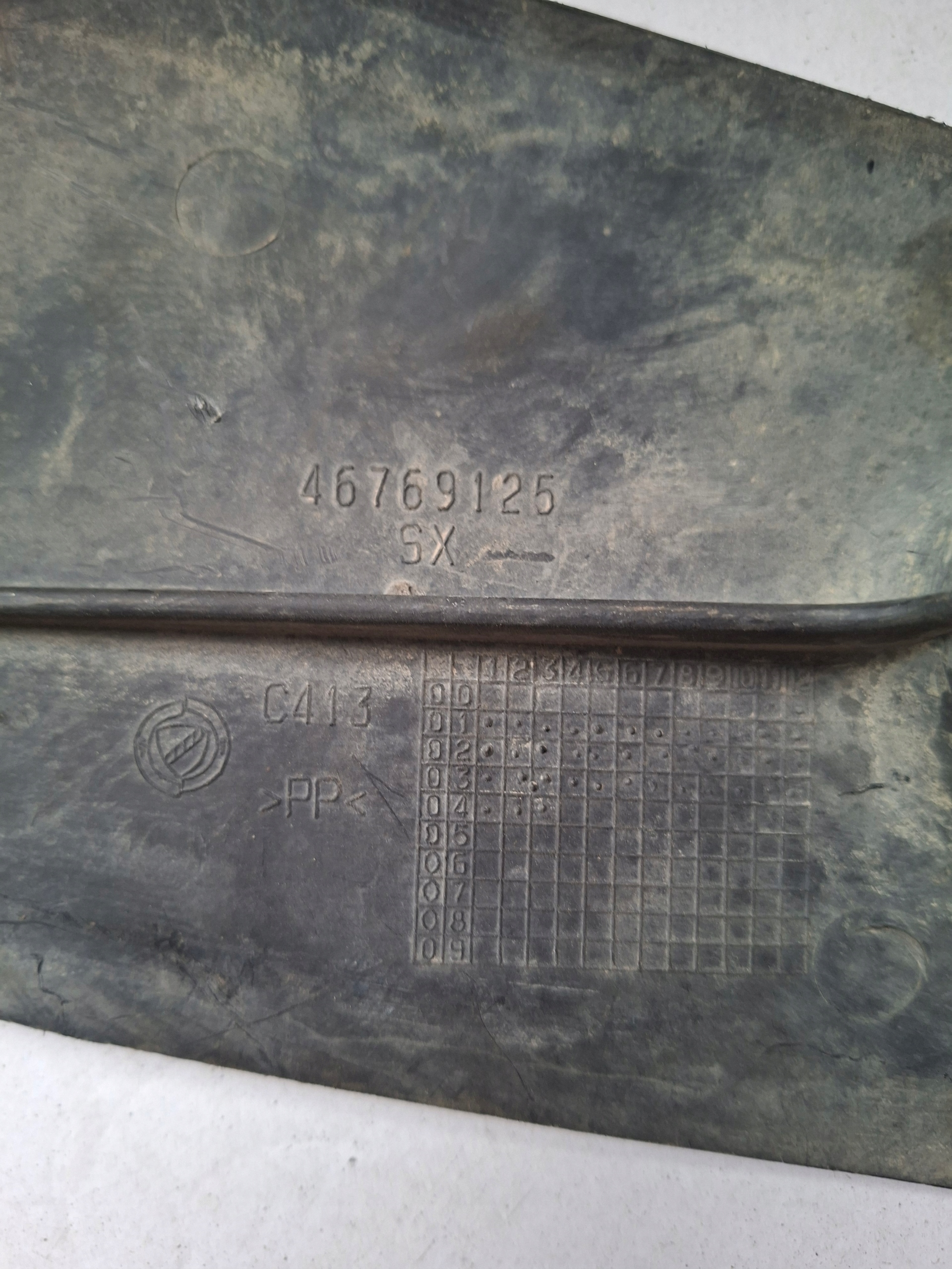 Blende Abdeckung Unterfahrschutz FIAT STILO BRAVO 46769125